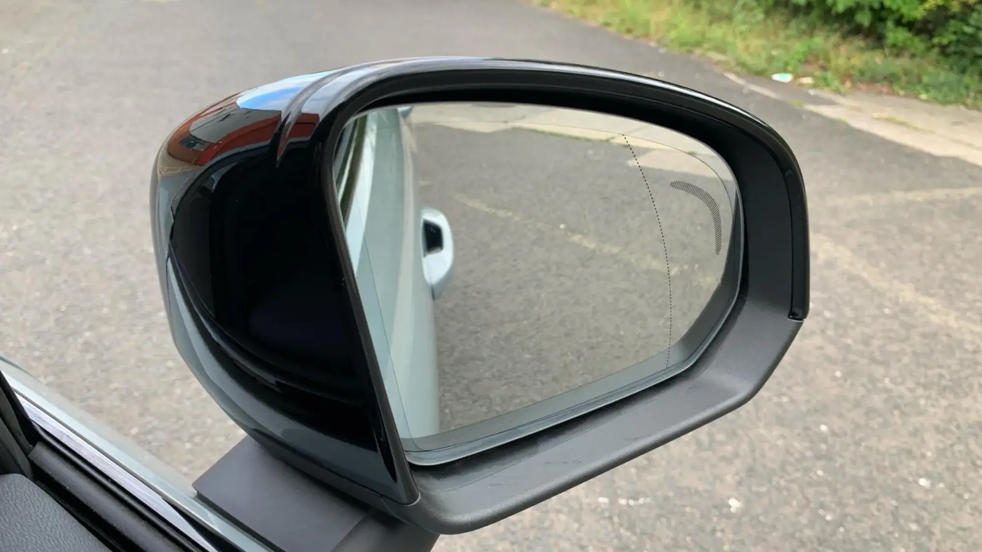 Volvo XC40 Image 32