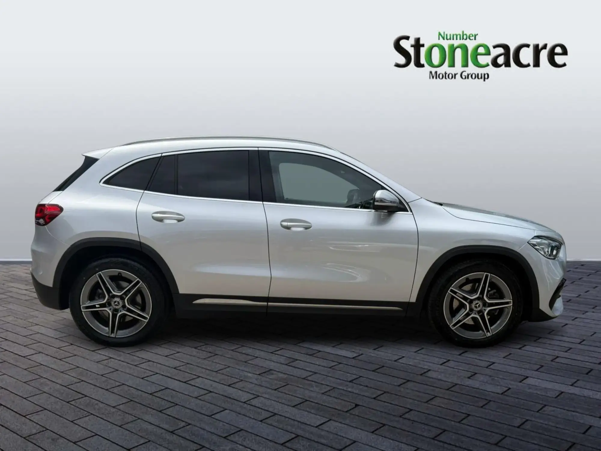 Mercedes-Benz GLA Image 7 Mercedes-Benz GLA Image 7