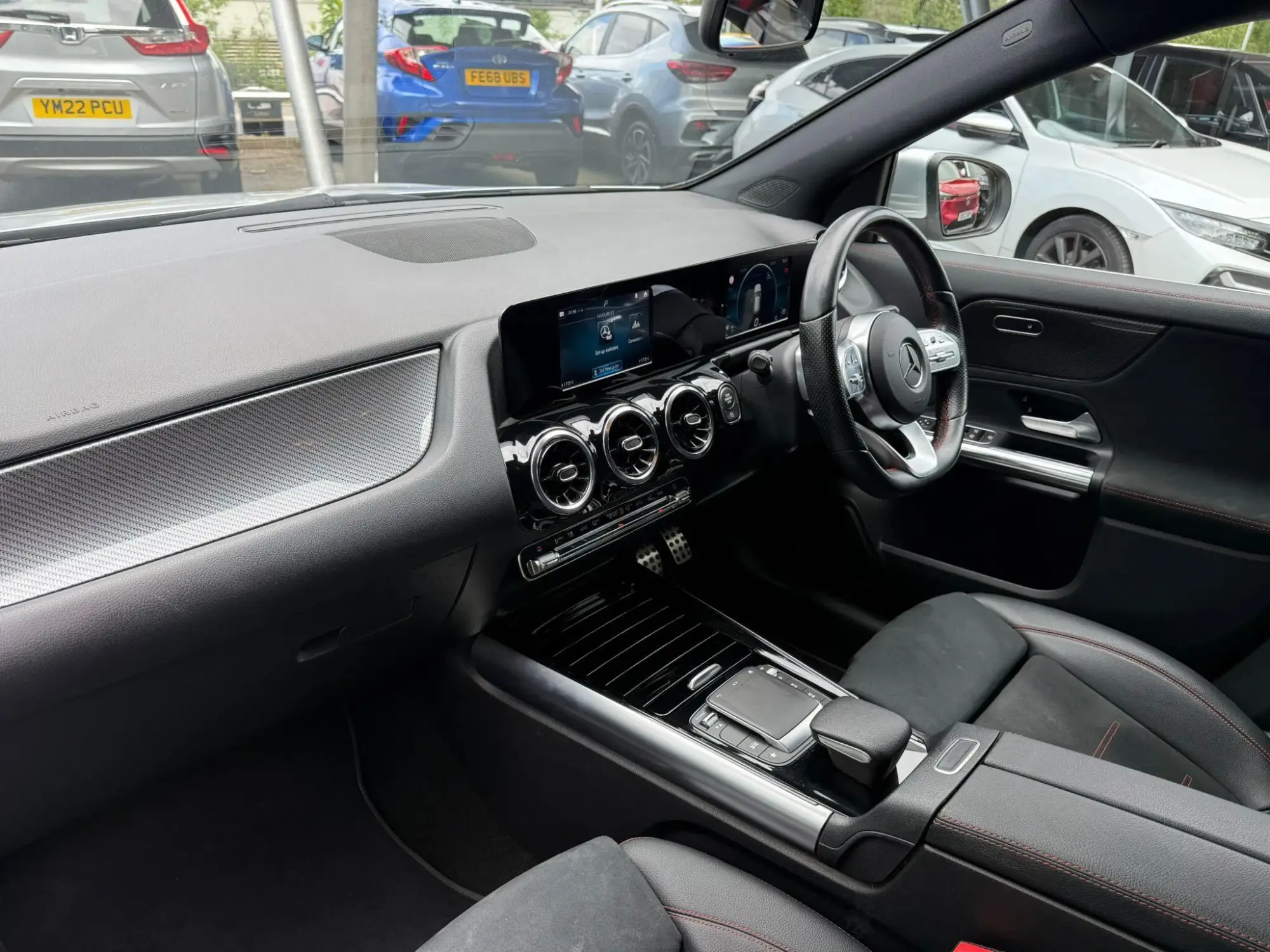 Mercedes-Benz GLA Image 10 Mercedes-Benz GLA Image 10
