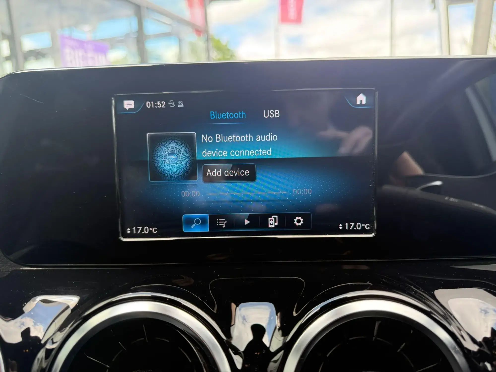 Mercedes-Benz GLA Image 28 Mercedes-Benz GLA Image 28