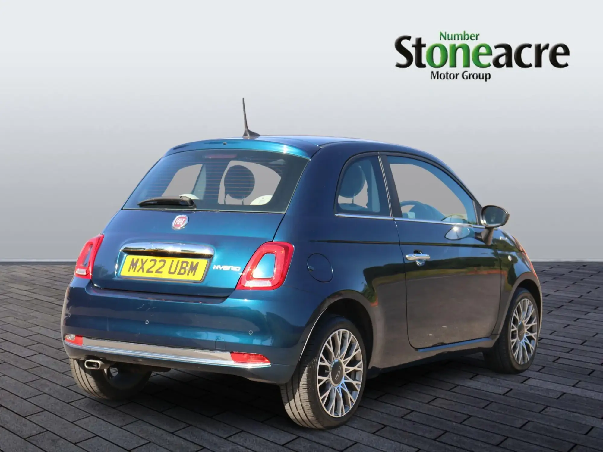 Fiat 500 1.0 Mild Hybrid Dolcevita Plus 3dr MX22UBM Image 3