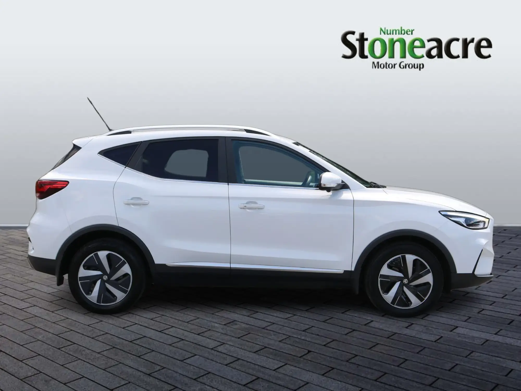 MG ZS EV 51.1kWh Trophy Auto 5dr WM72MGJ Image 2