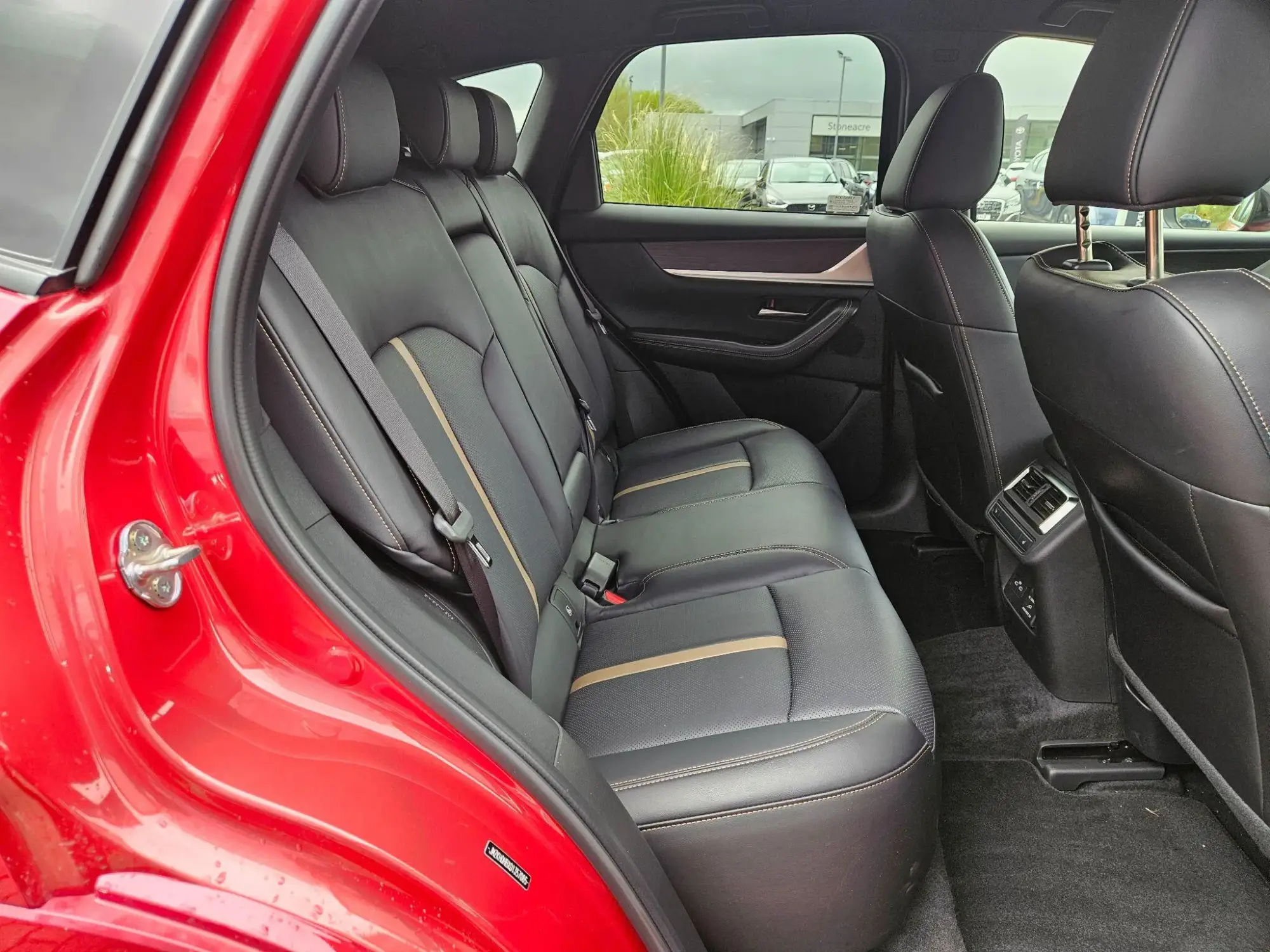 Mazda CX-60 PHEV Image 17 Mazda CX-60 PHEV Image 17