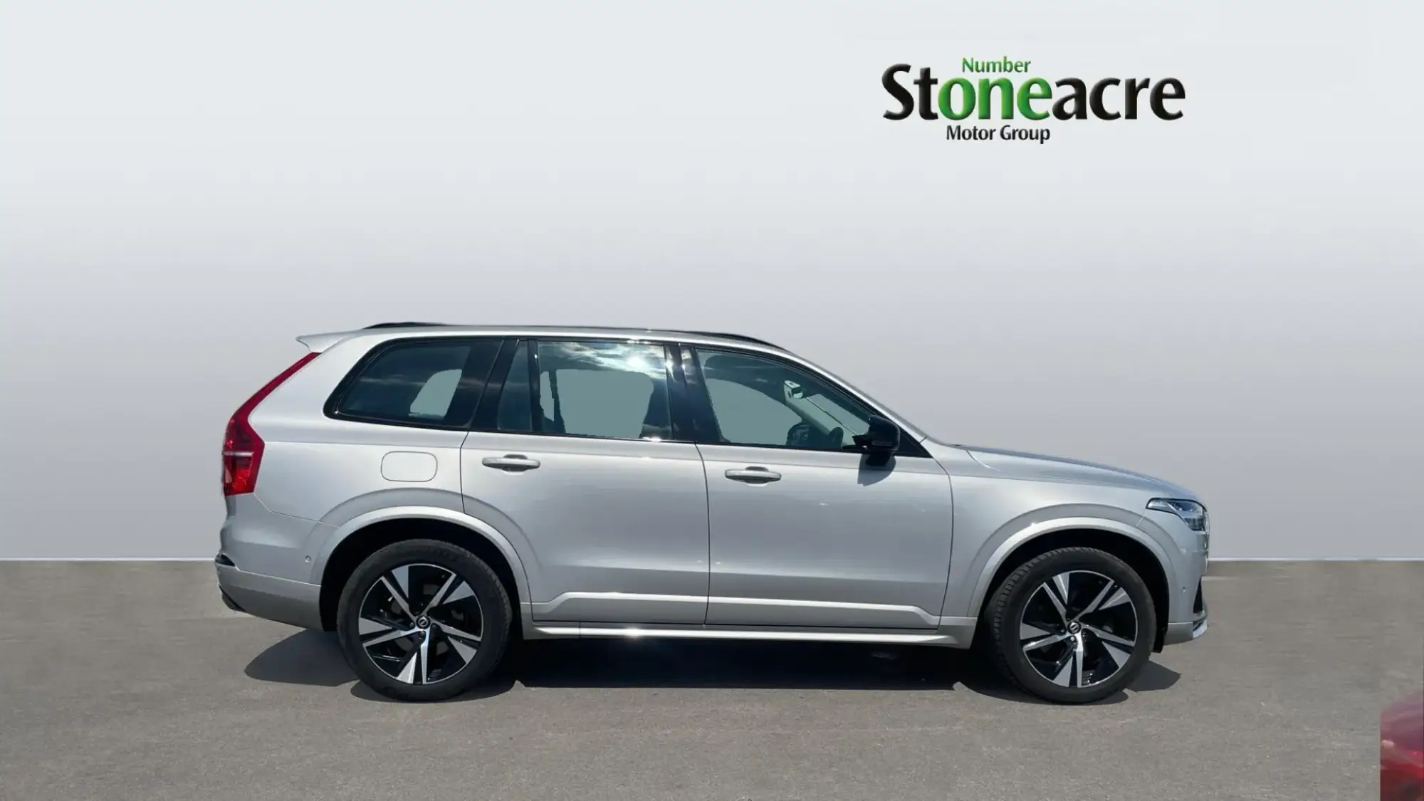 Volvo XC90 Plus (Dark) B5 AWD mild hybrid FX72MYV Image 3
