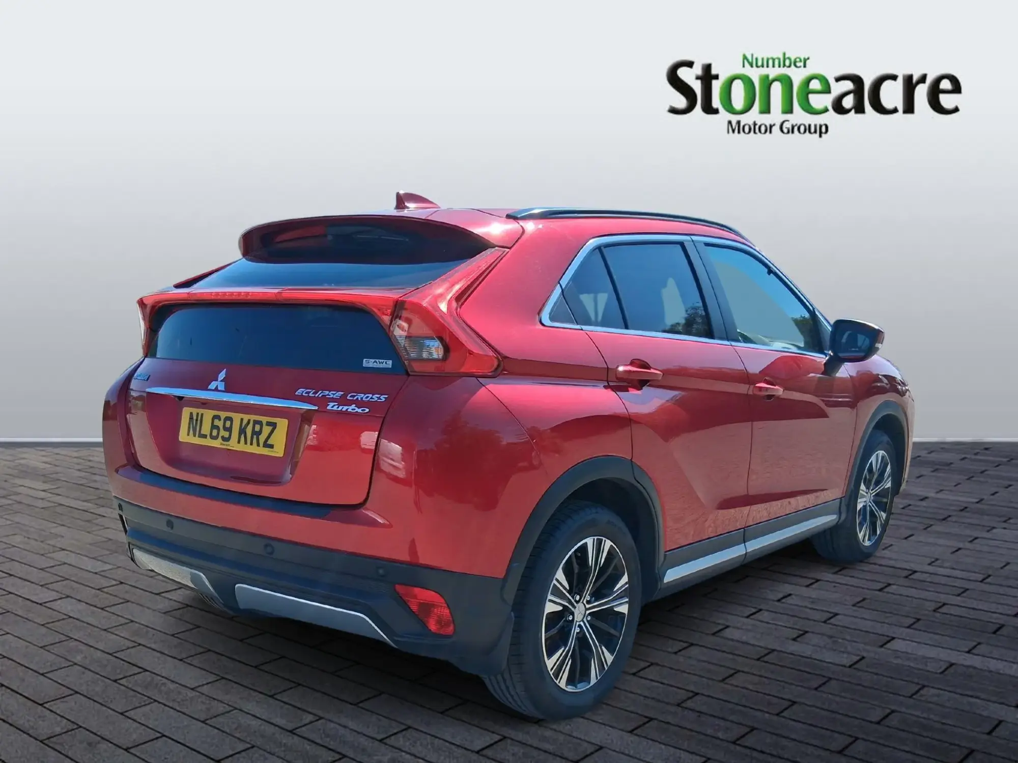 Mitsubishi Eclipse Cross Image 3