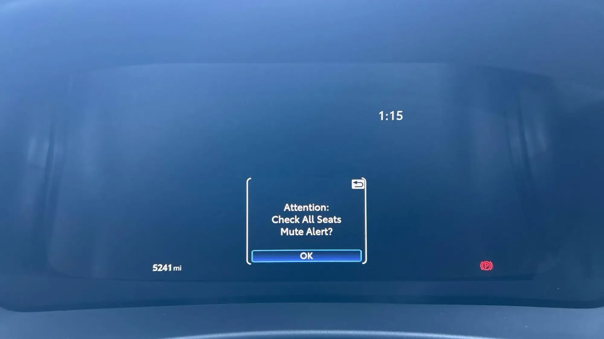 Toyota C-HR Plug-in Hybrid Image 13 Toyota C-HR Plug-in Hybrid Image 13