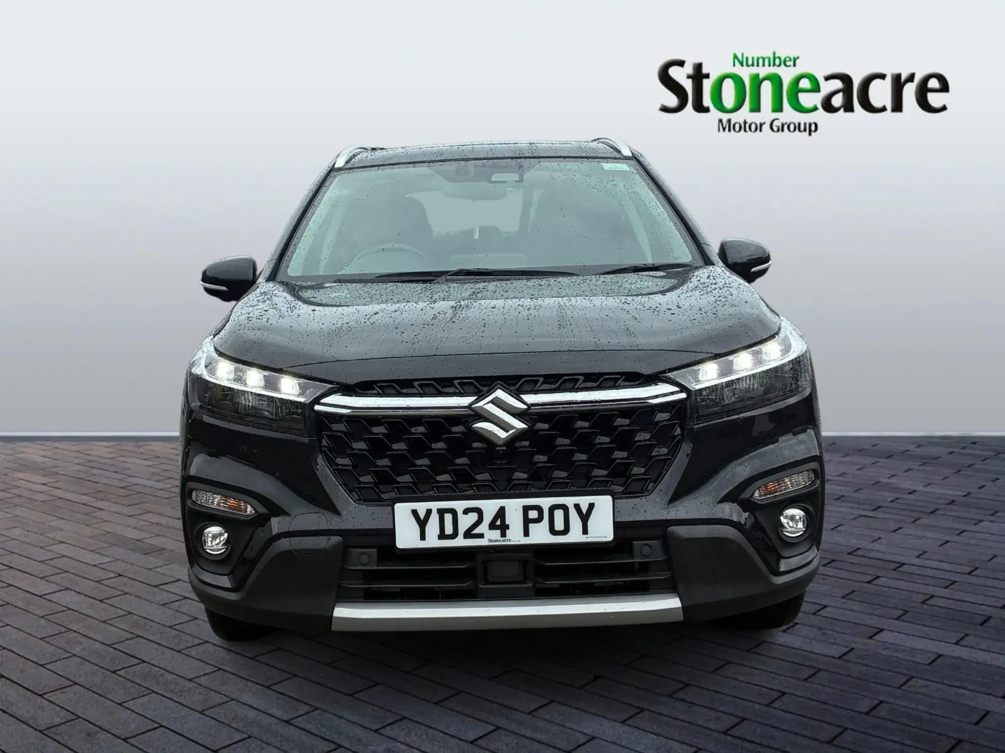 Suzuki S-Cross Hybrid Image 2