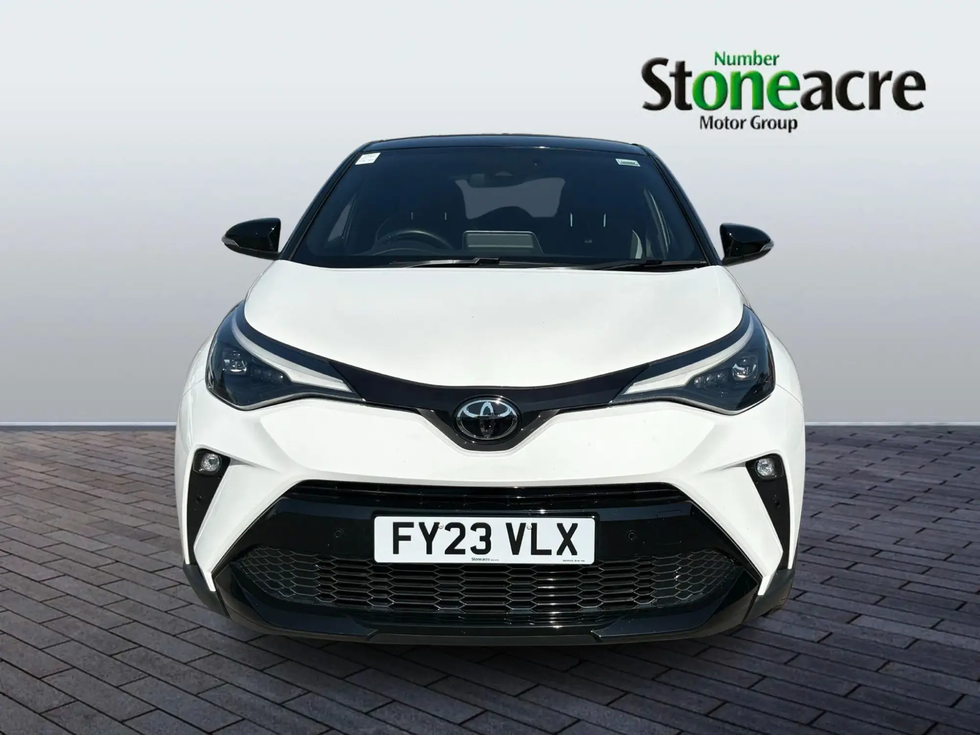 Toyota C-HR Self-Charging Hybrid 2.0 Hybrid GR Sport 5dr CVT FY23VLX Image 2