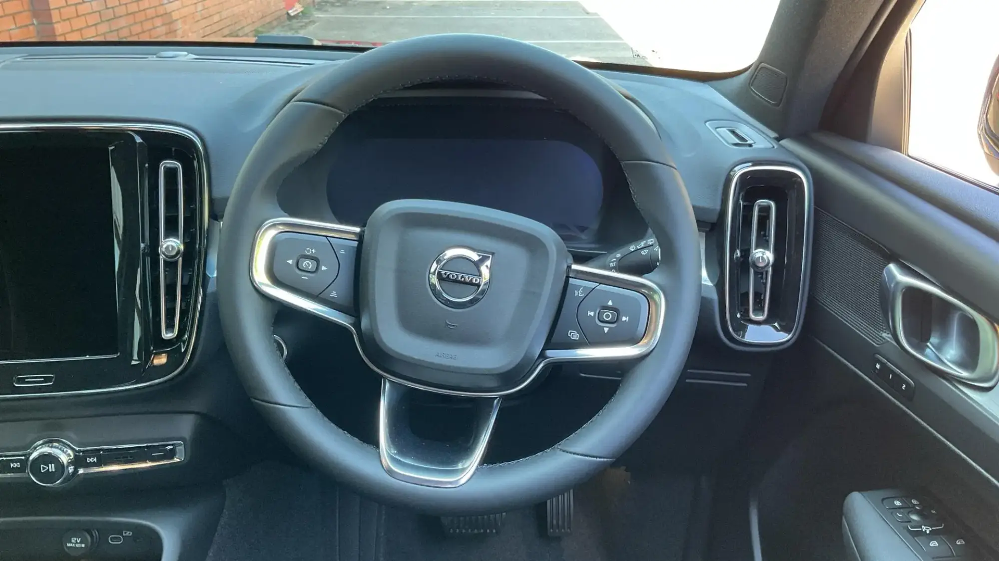 Volvo XC40 Image 10