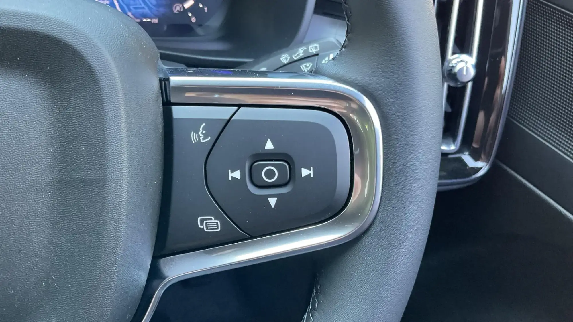 Volvo XC40 Image 22