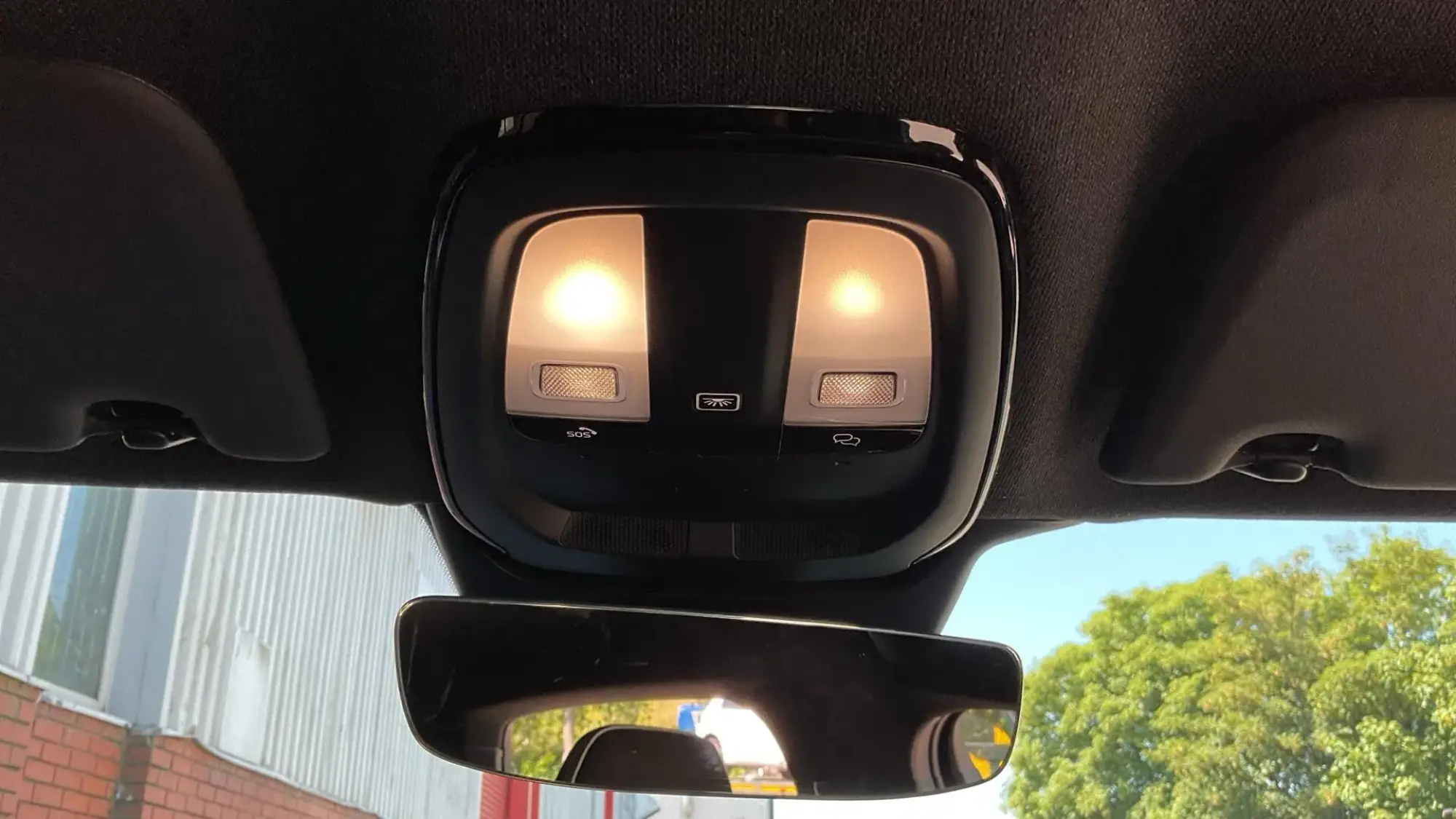 Volvo XC40 Image 28