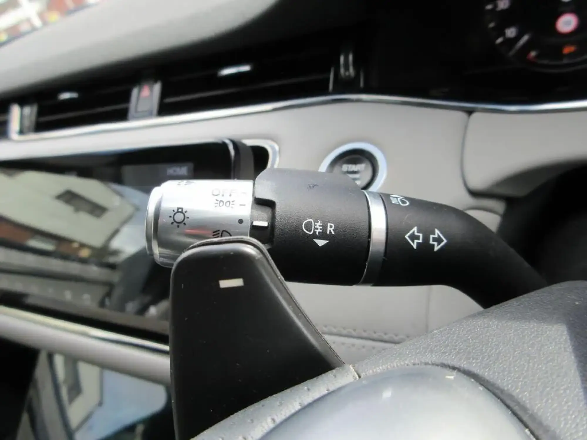 Land Rover Range Rover Evoque Image 10 Land Rover Range Rover Evoque Image 10
