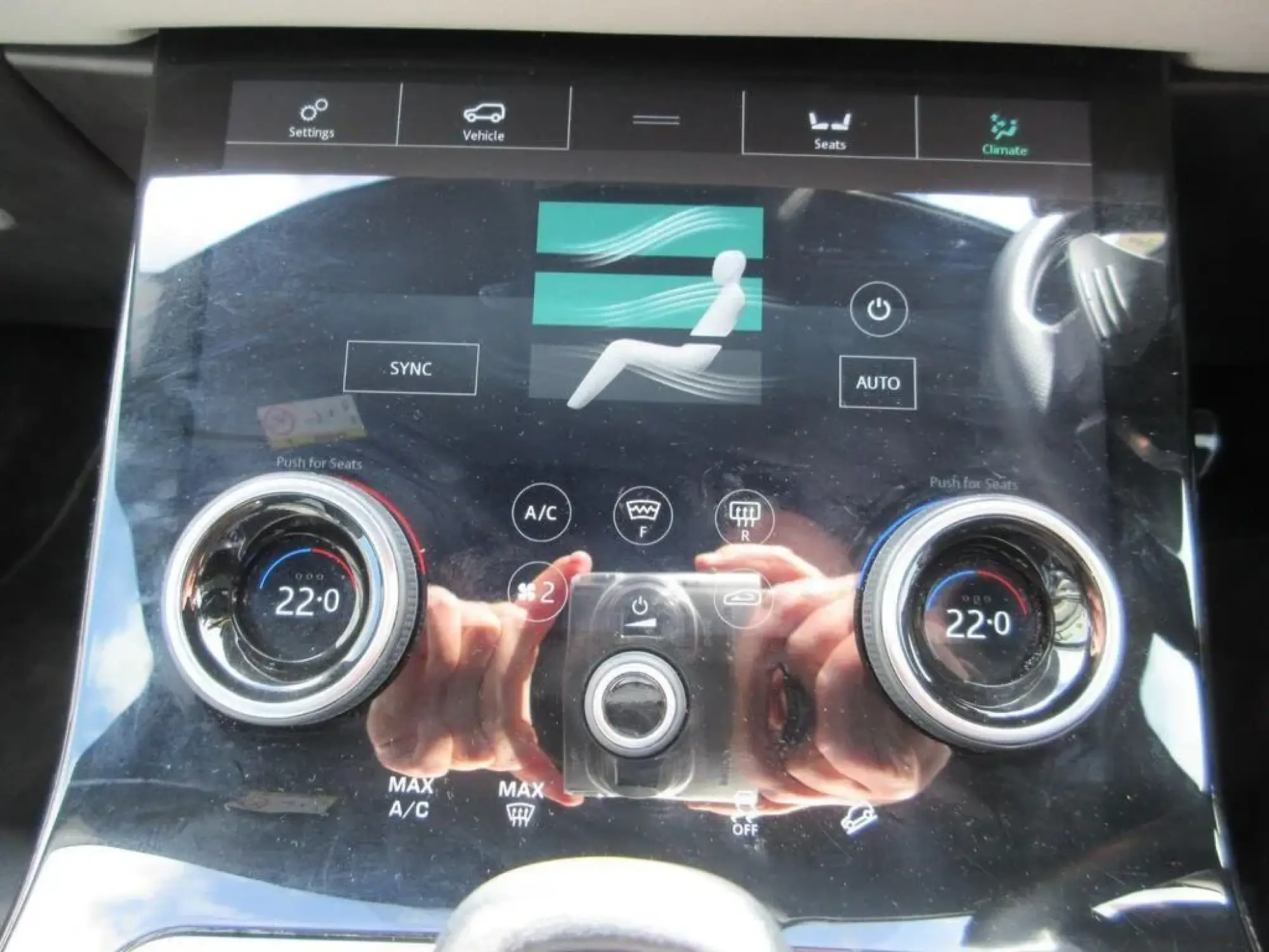 Land Rover Range Rover Evoque Image 23 Land Rover Range Rover Evoque Image 23