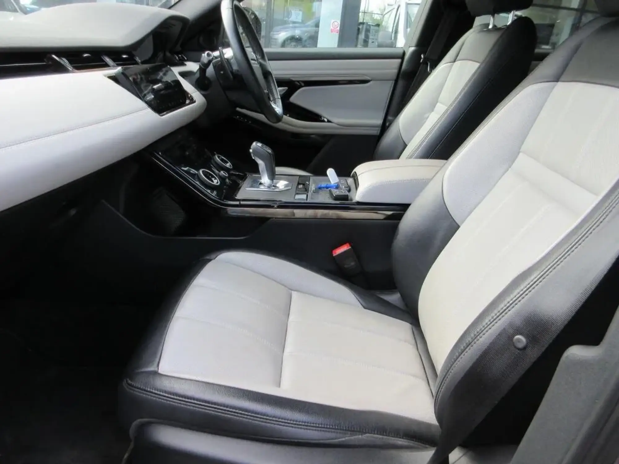 Land Rover Range Rover Evoque Image 32 Land Rover Range Rover Evoque Image 32