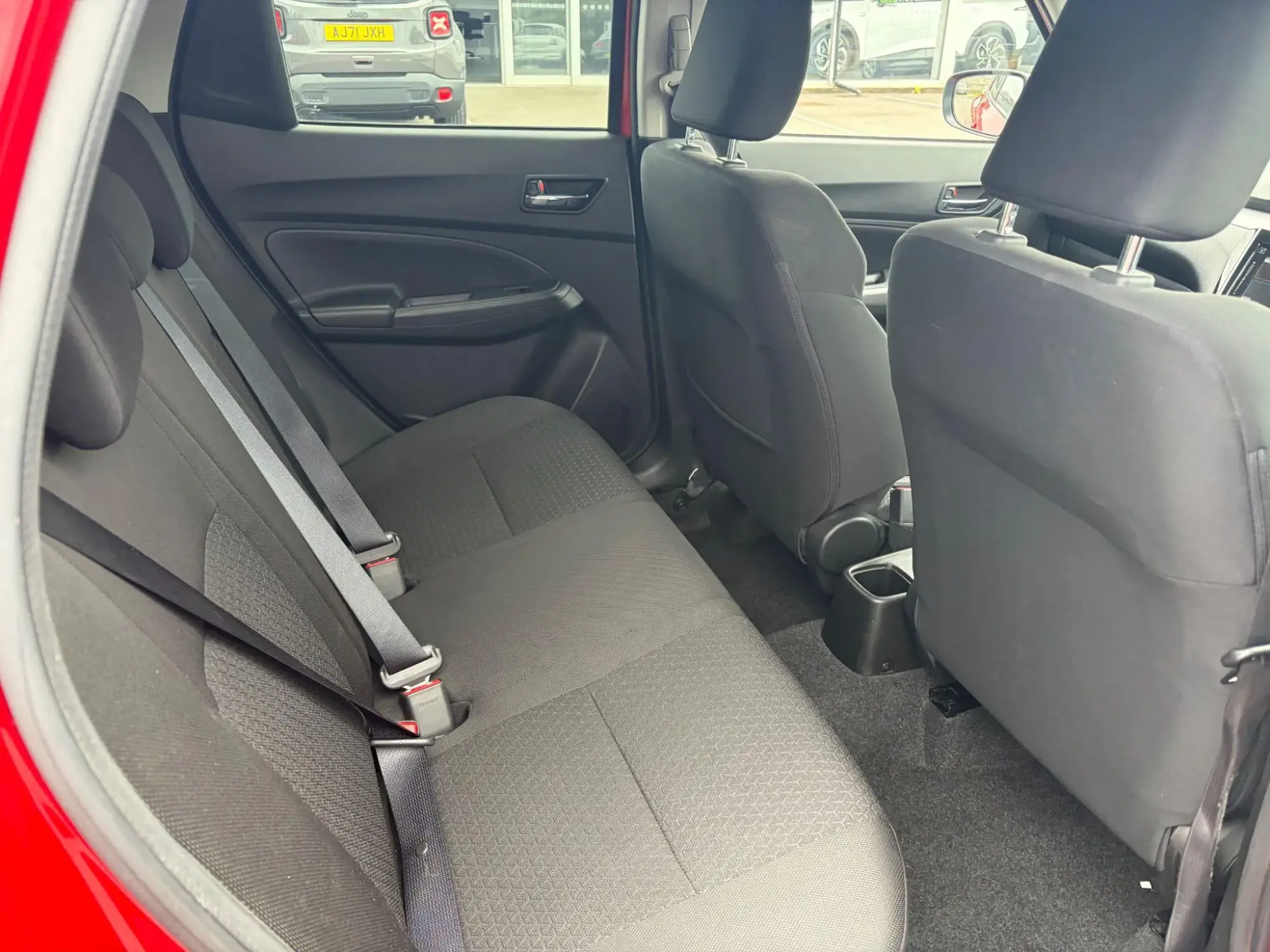Suzuki Swift Image 12 Suzuki Swift Image 12