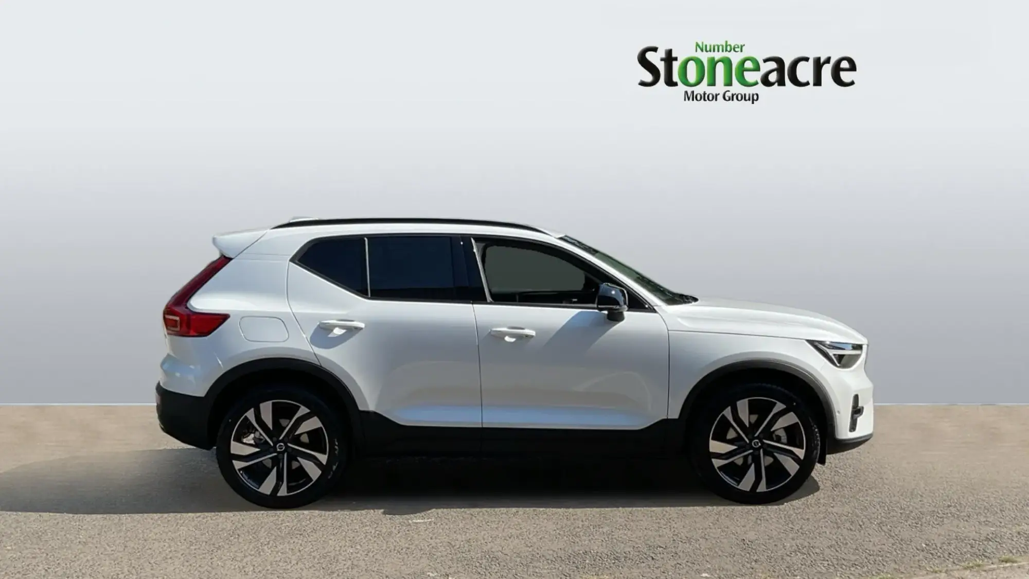 Volvo XC40 Image 3