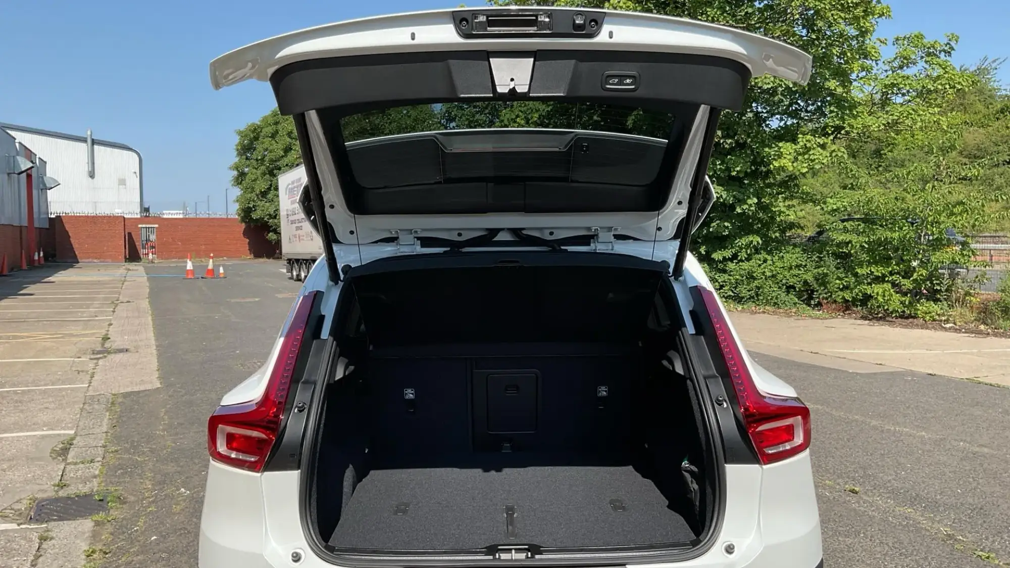 Volvo XC40 Image 13