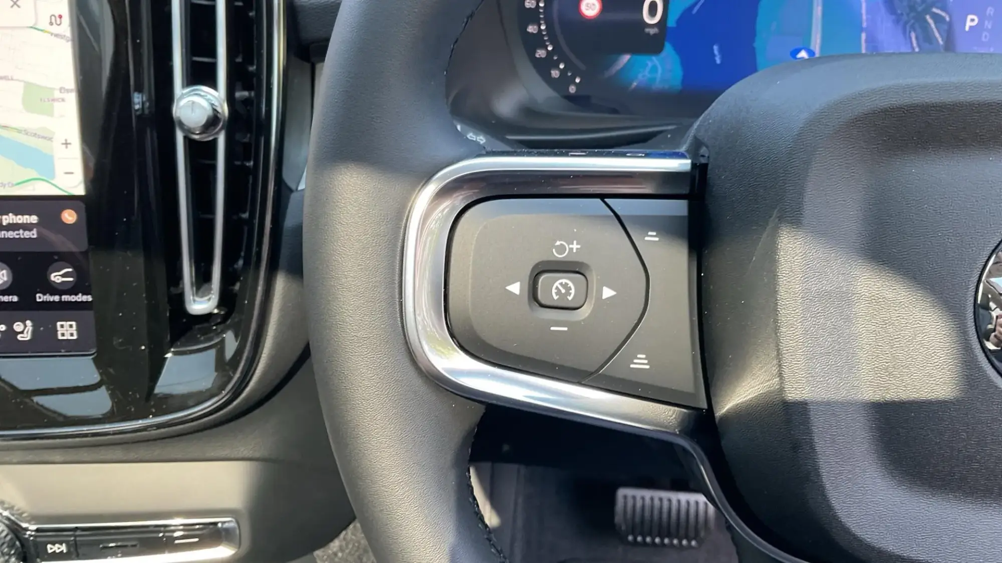 Volvo XC40 Image 21
