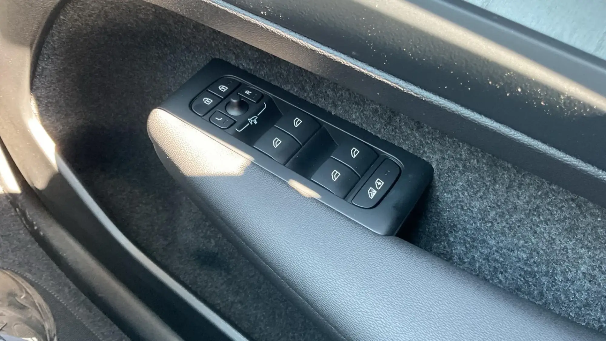 Volvo XC40 Image 24