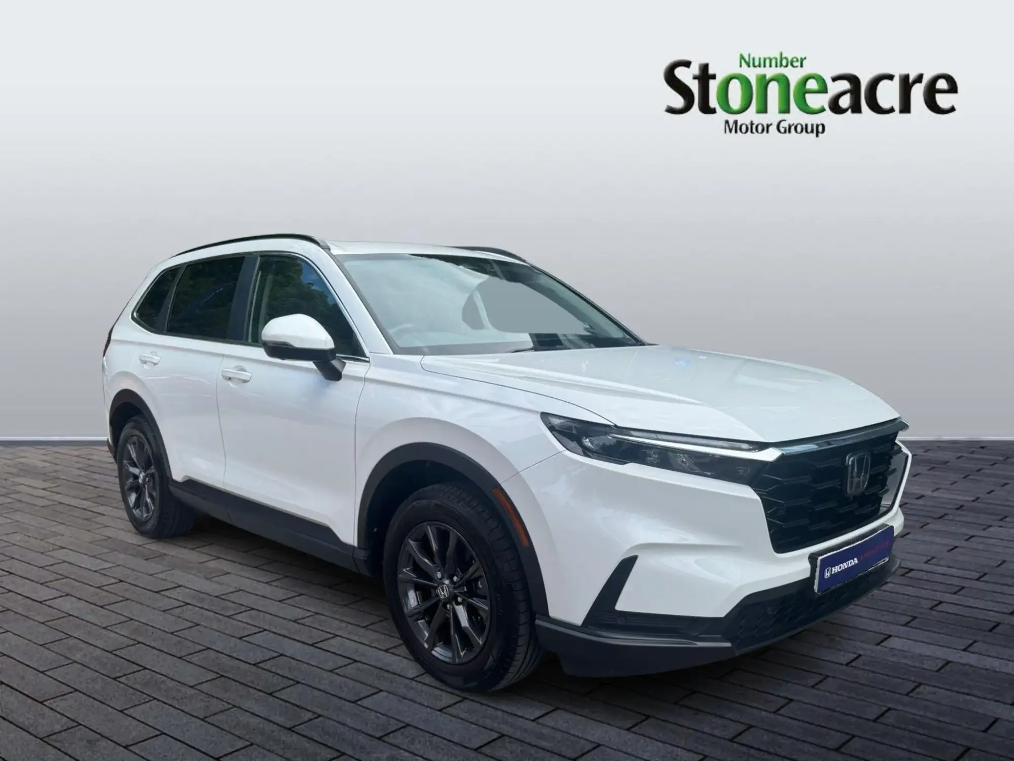 Honda CR-V Hybrid Image 1
