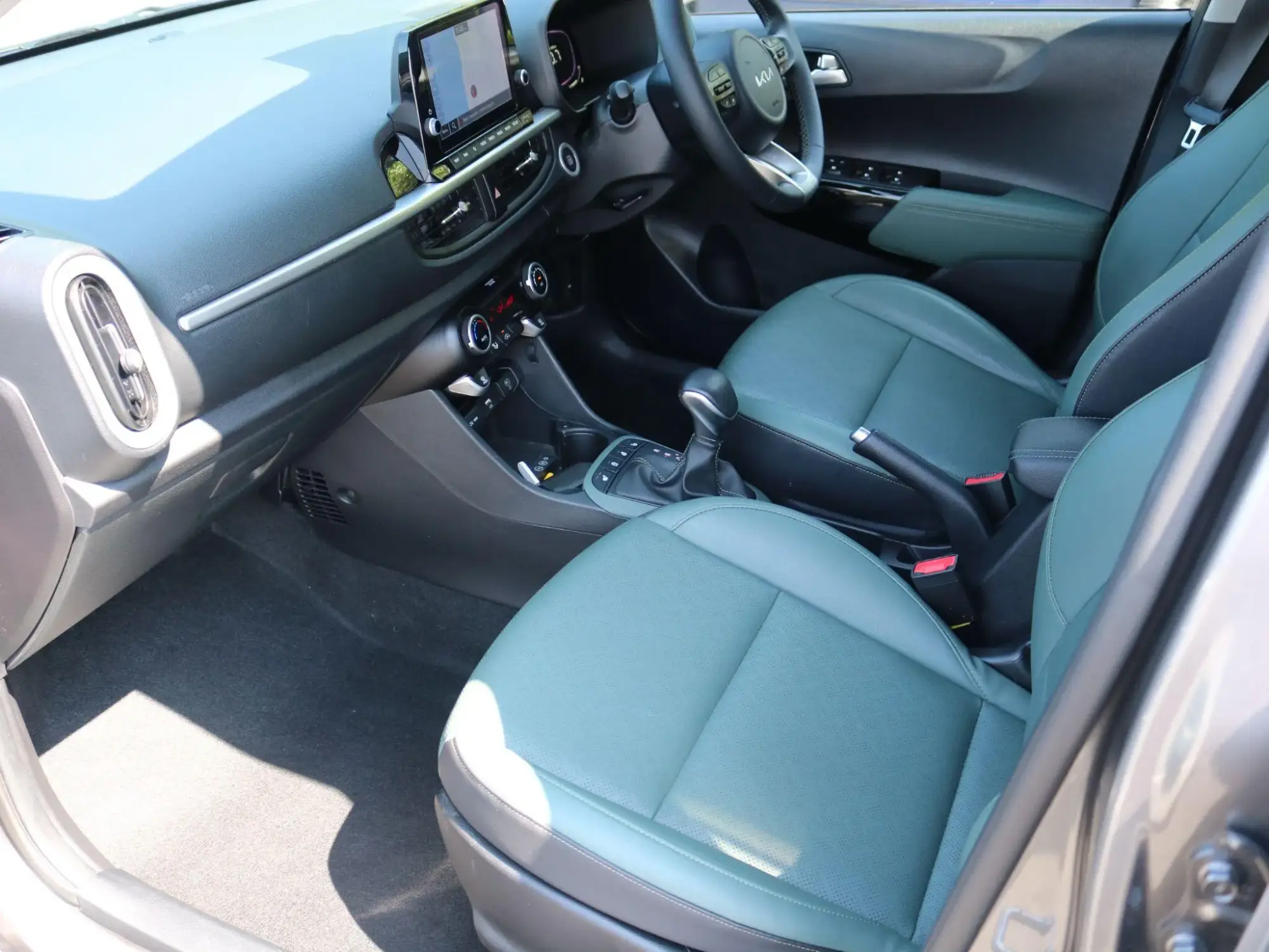 Kia Picanto Image 12