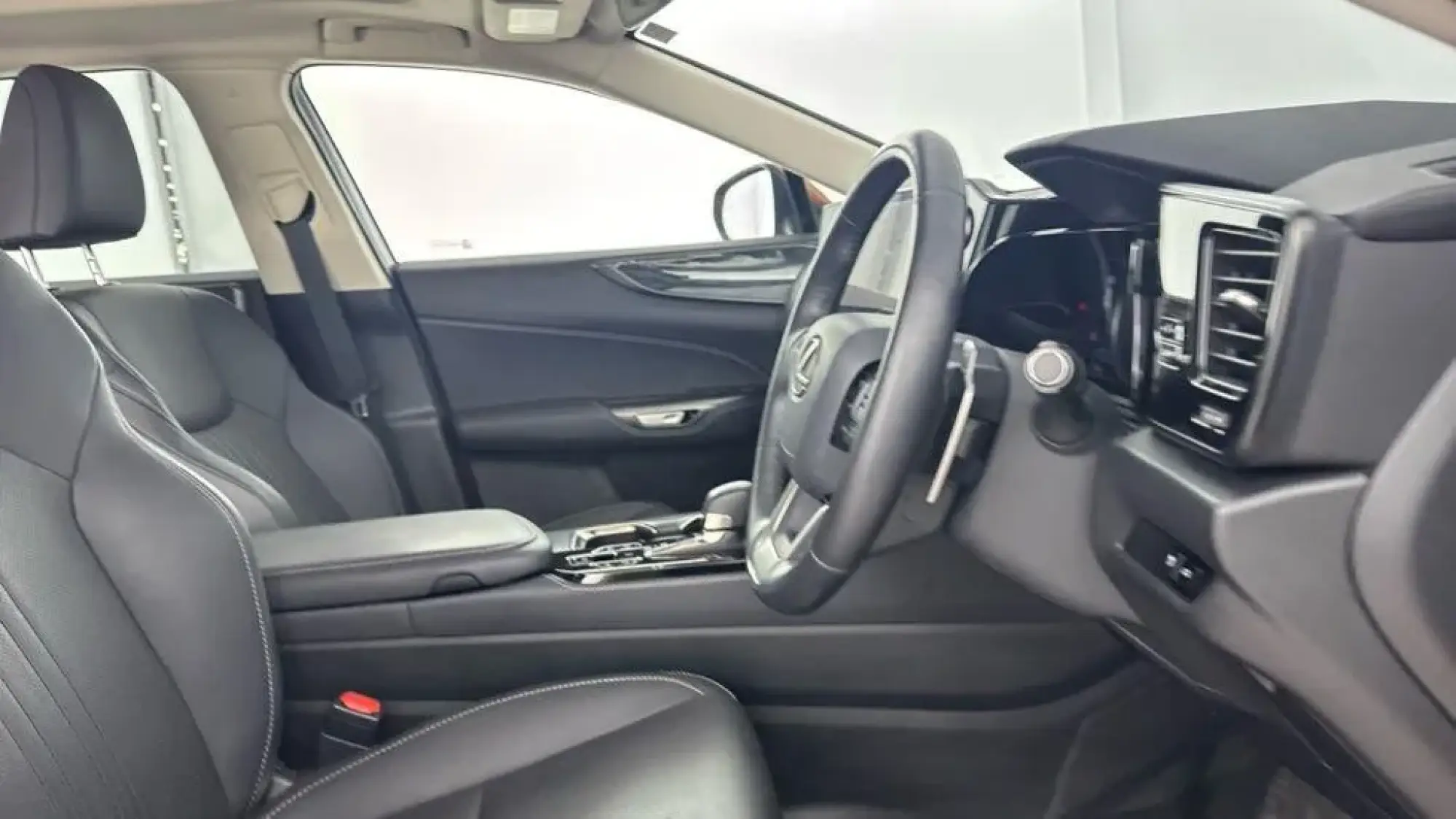 Lexus NX Plug-In Hybrid Image 15 Lexus NX Plug-In Hybrid Image 15