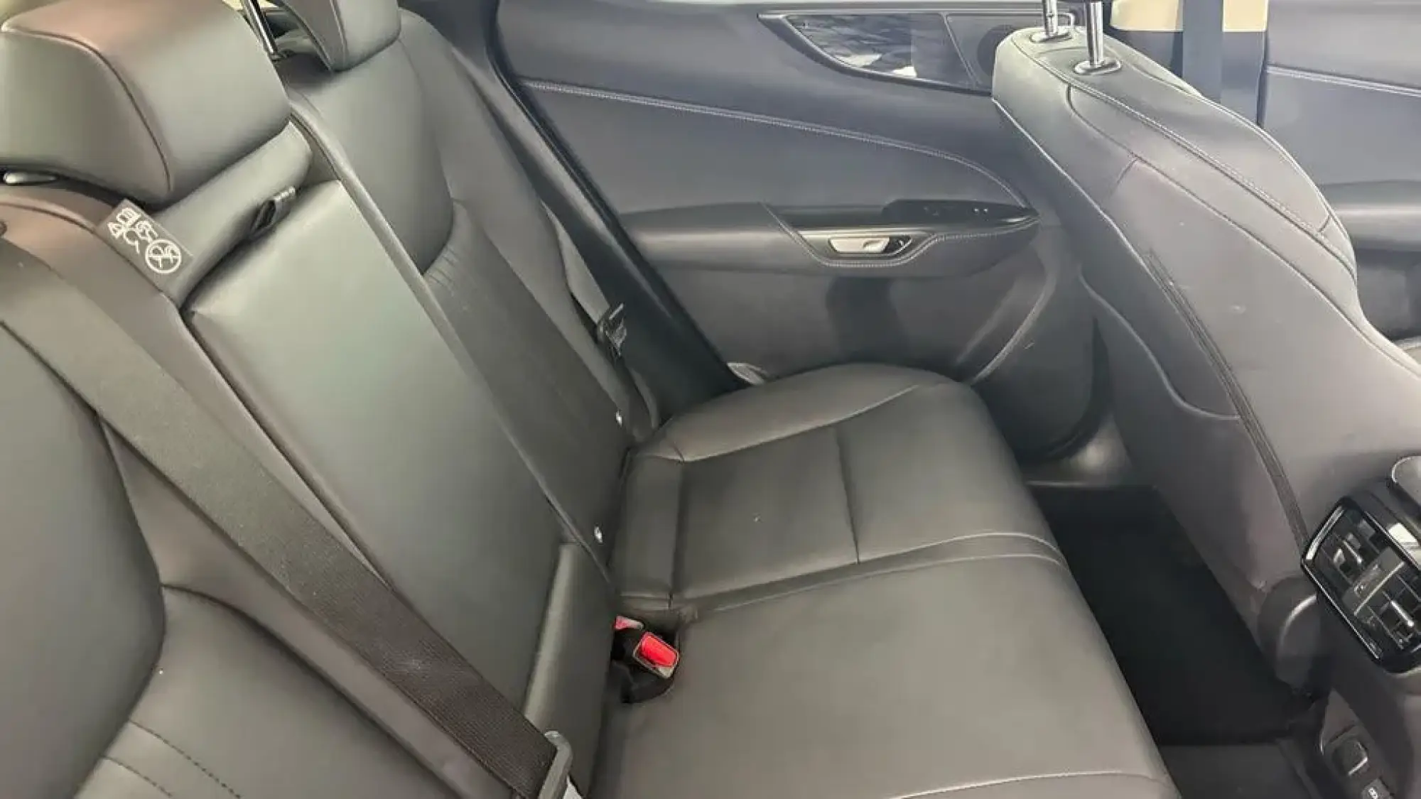 Lexus NX Plug-In Hybrid Image 17 Lexus NX Plug-In Hybrid Image 17