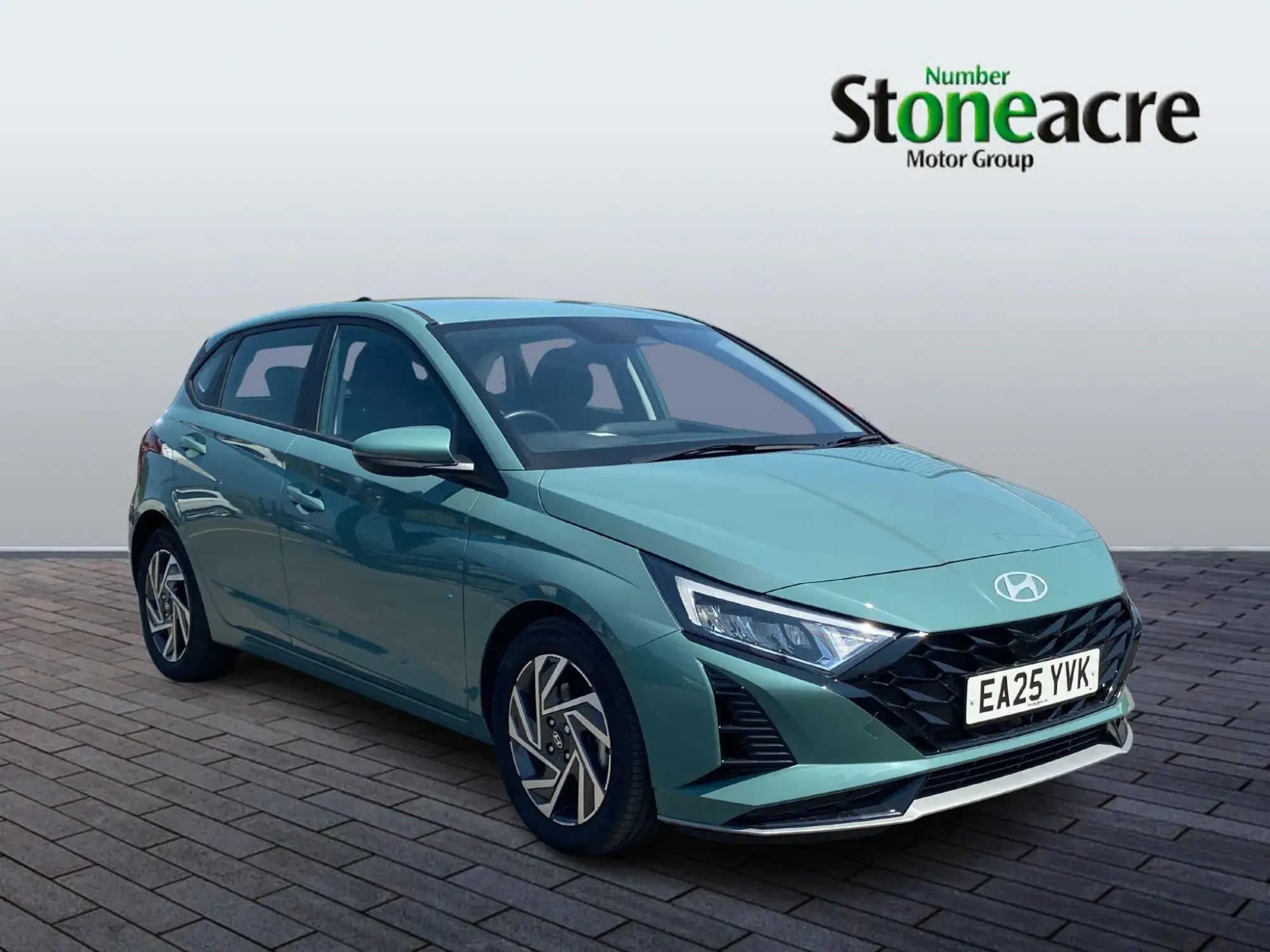 Hyundai i20 Image 1