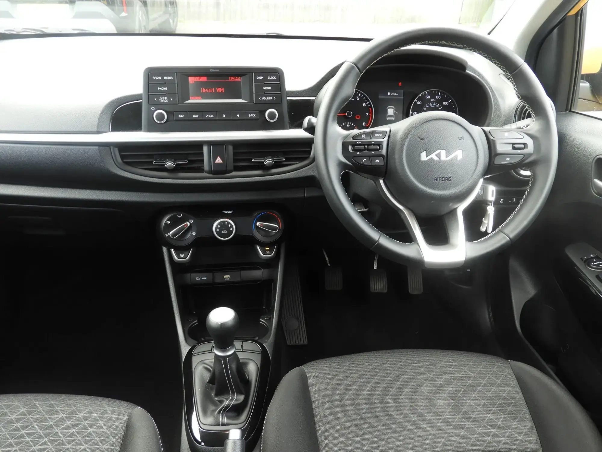 Kia Picanto Image 12 Kia Picanto Image 12