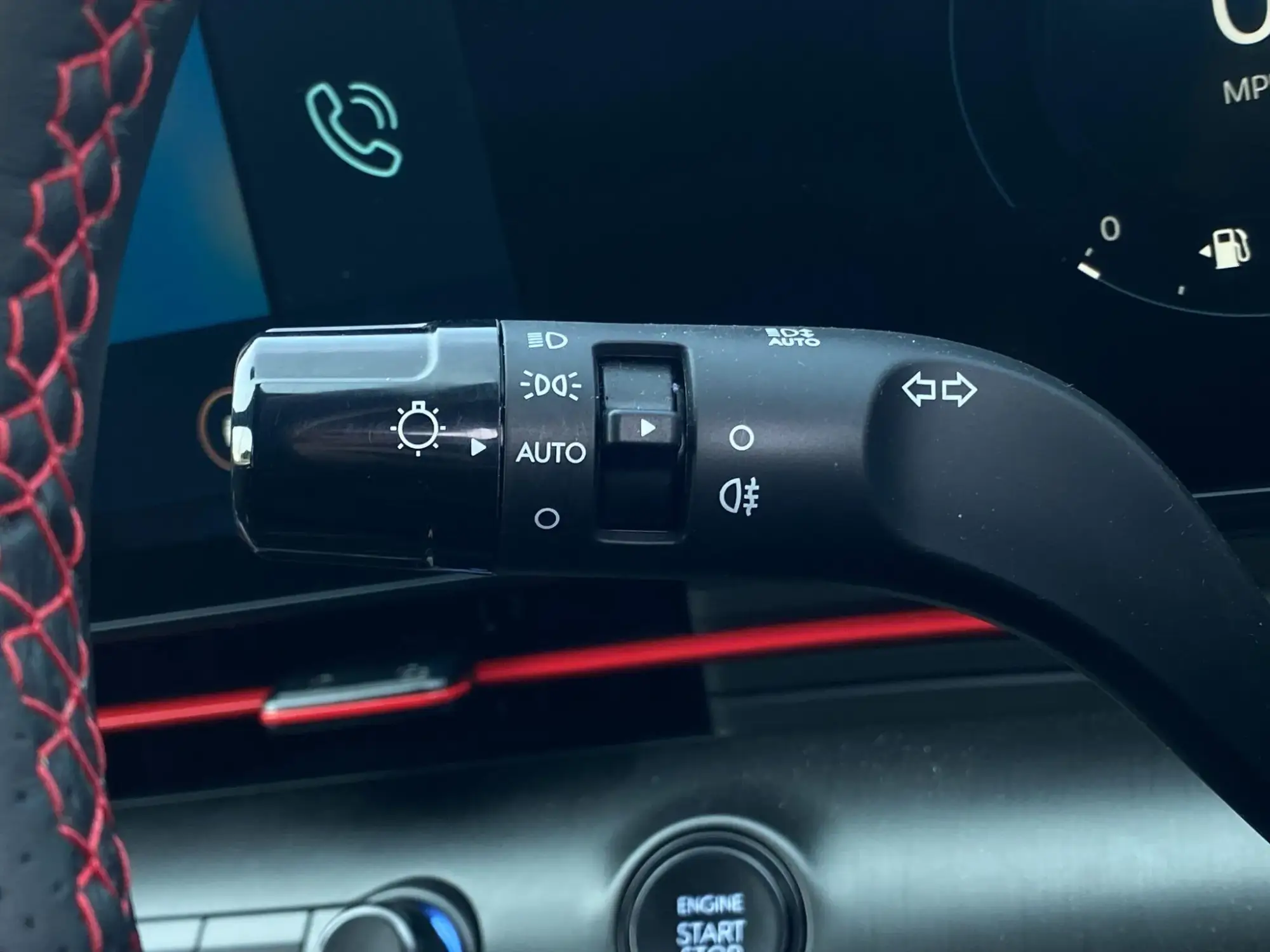 Hyundai KONA Image 24