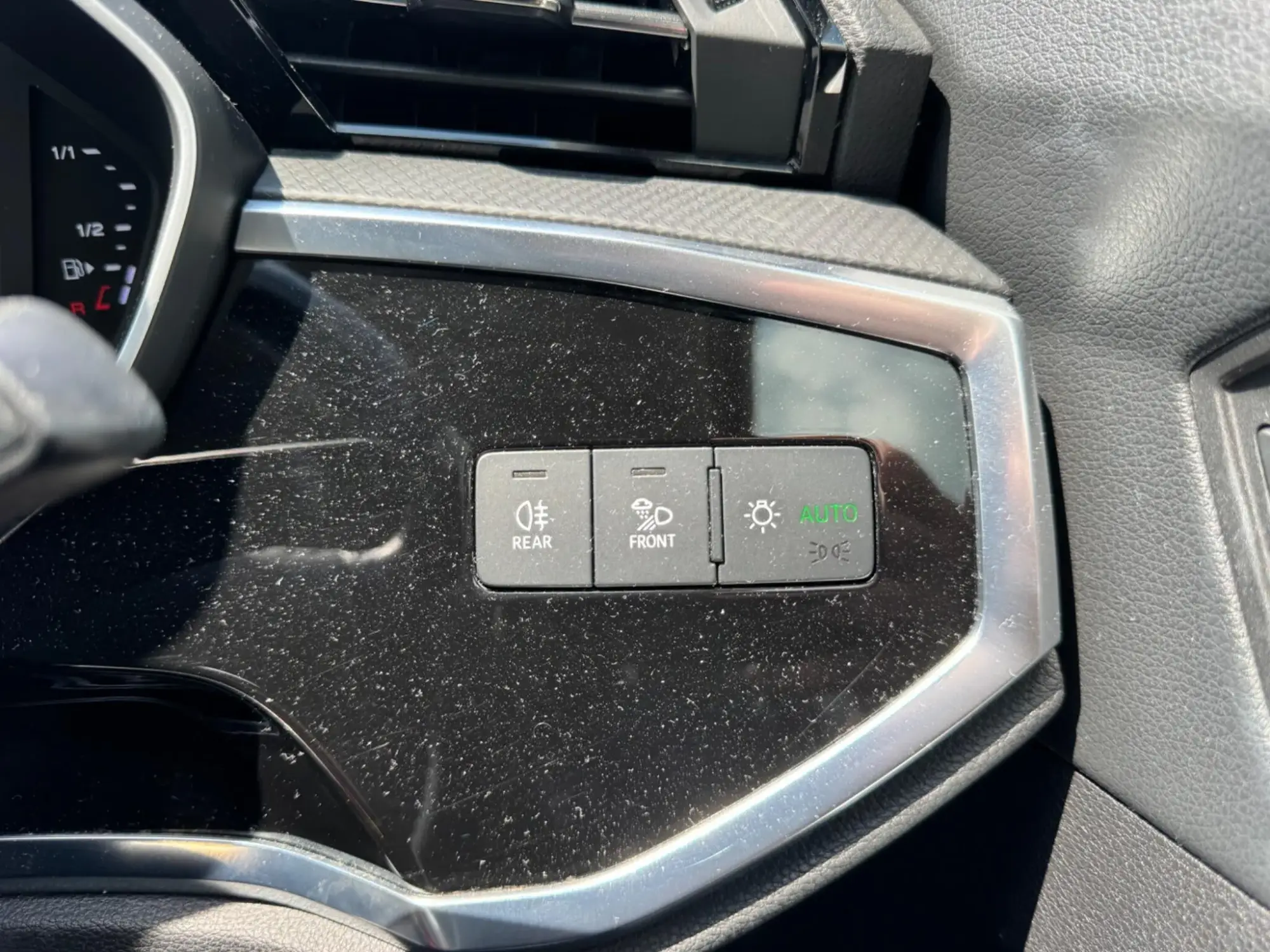 Audi Q3 Image 15