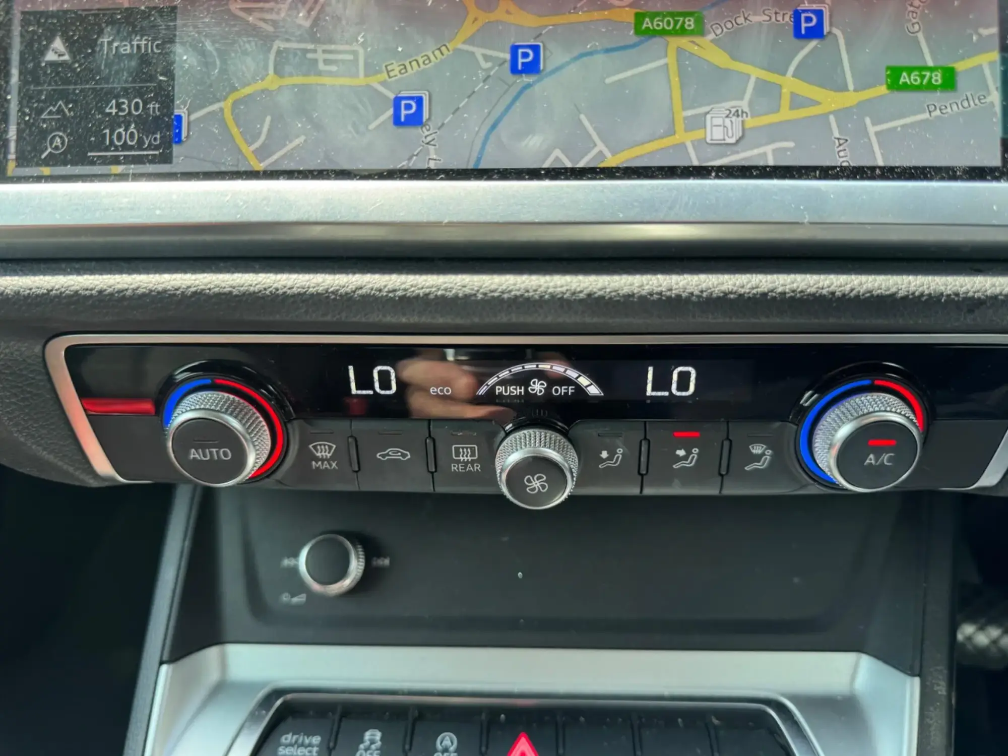 Audi Q3 Image 19