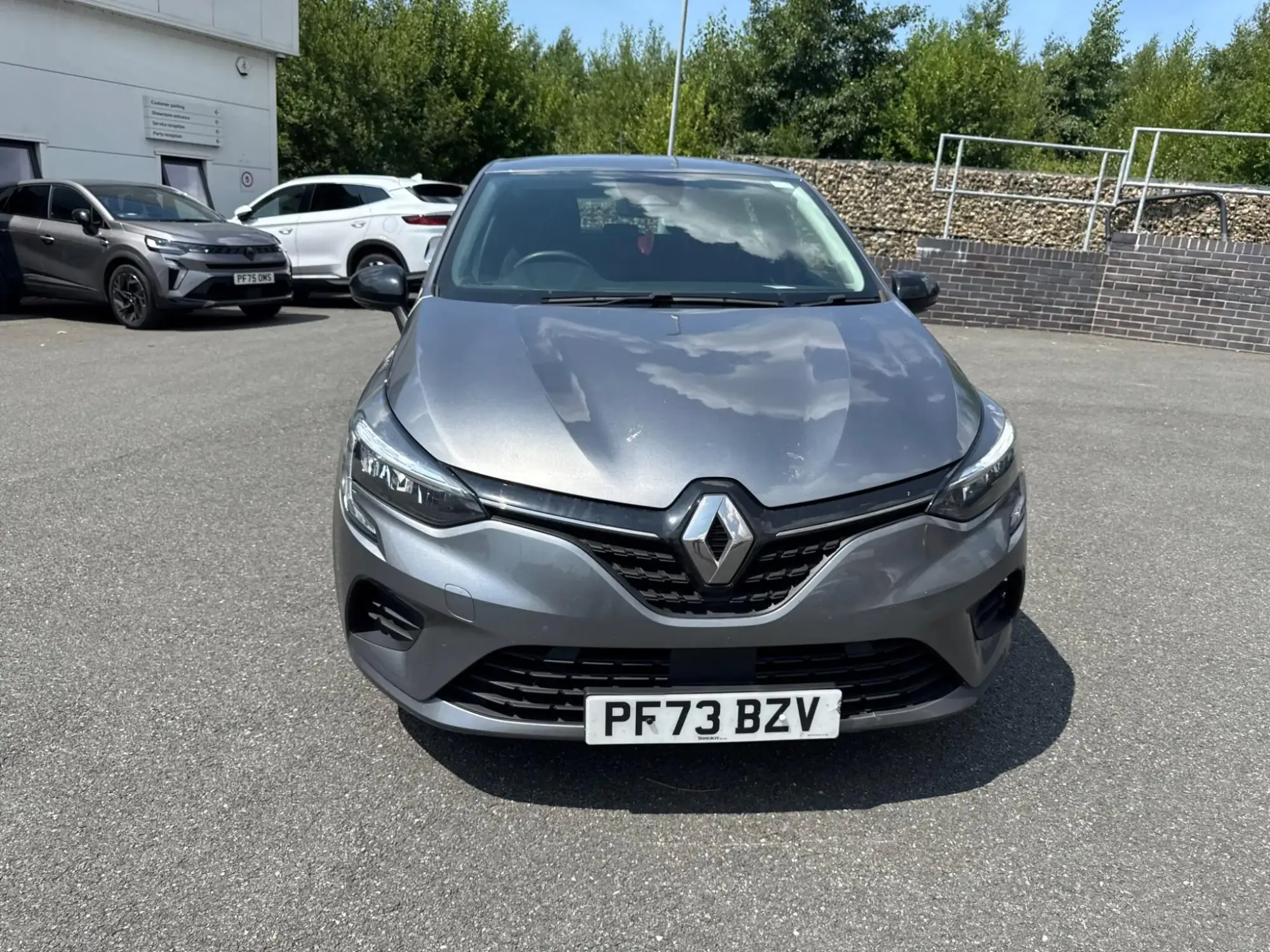 Renault Clio Evolution TCe 90 MY22 PF73BZV Image 2