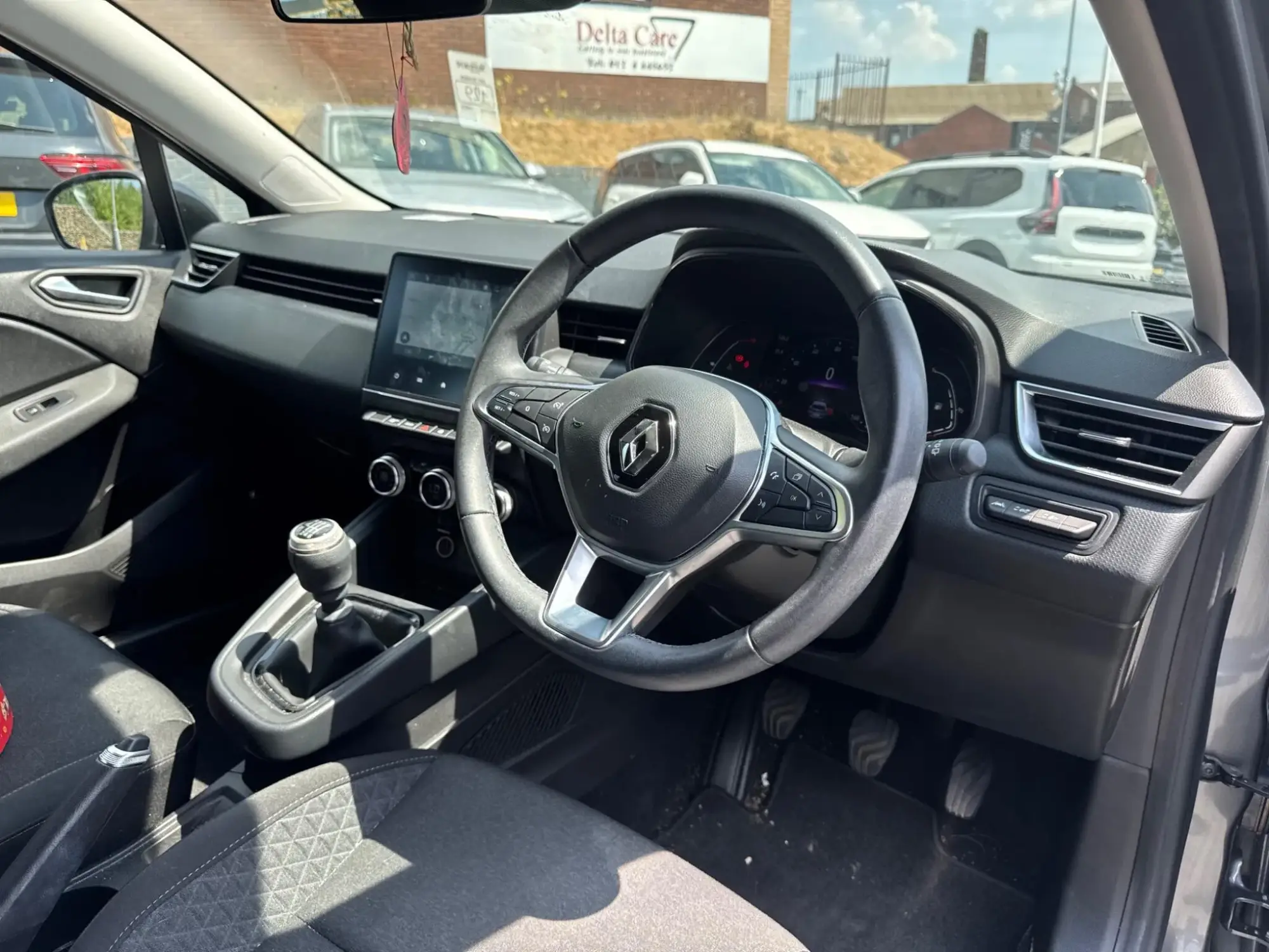 Renault Clio Image 9