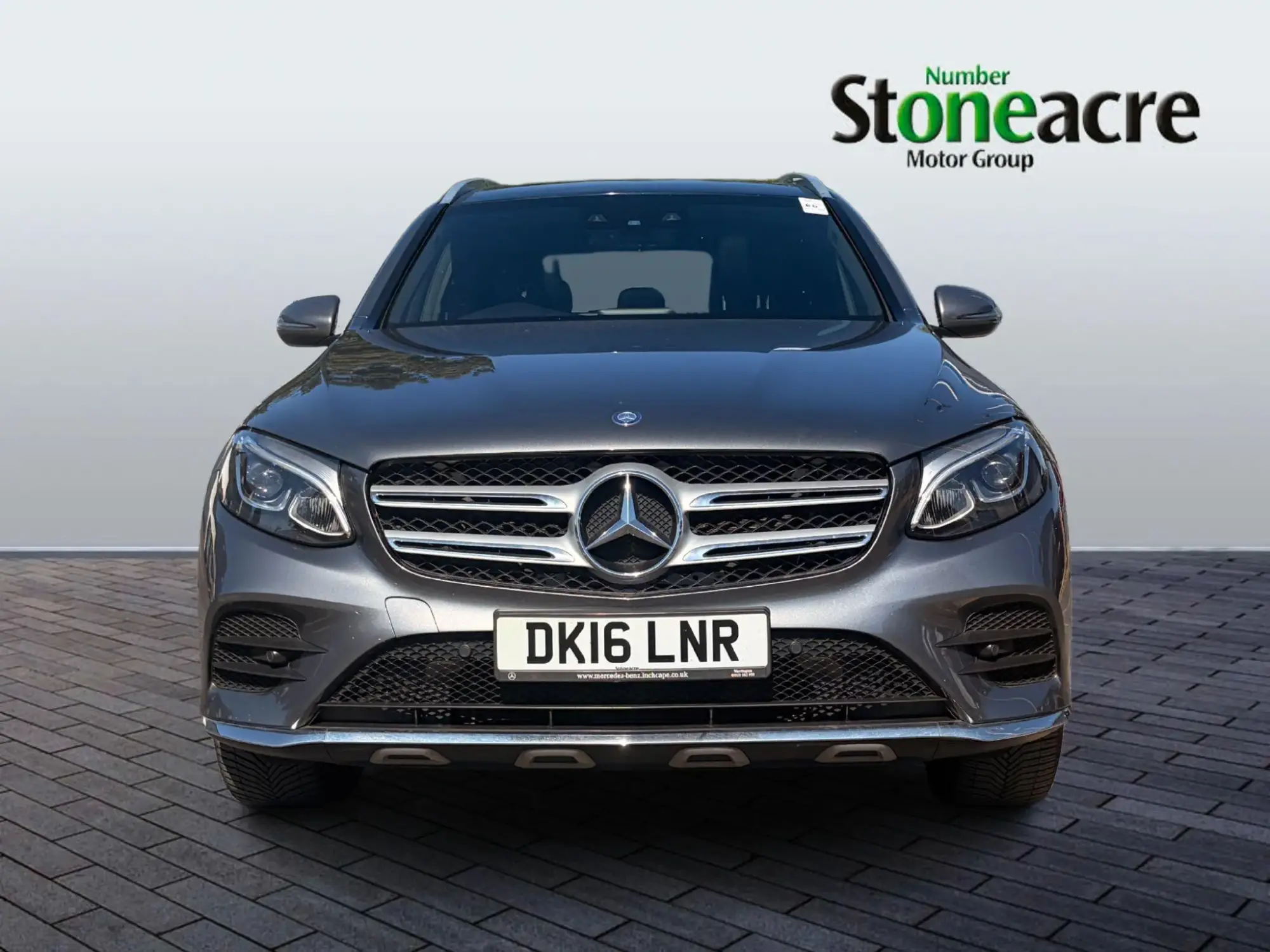 Mercedes-Benz GLC 2.1 GLC250d AMG Line (Premium) SUV 5dr Diesel G-Tronic 4MATIC Euro 6 (s/s) (204 ps) DK16LNR Image 2