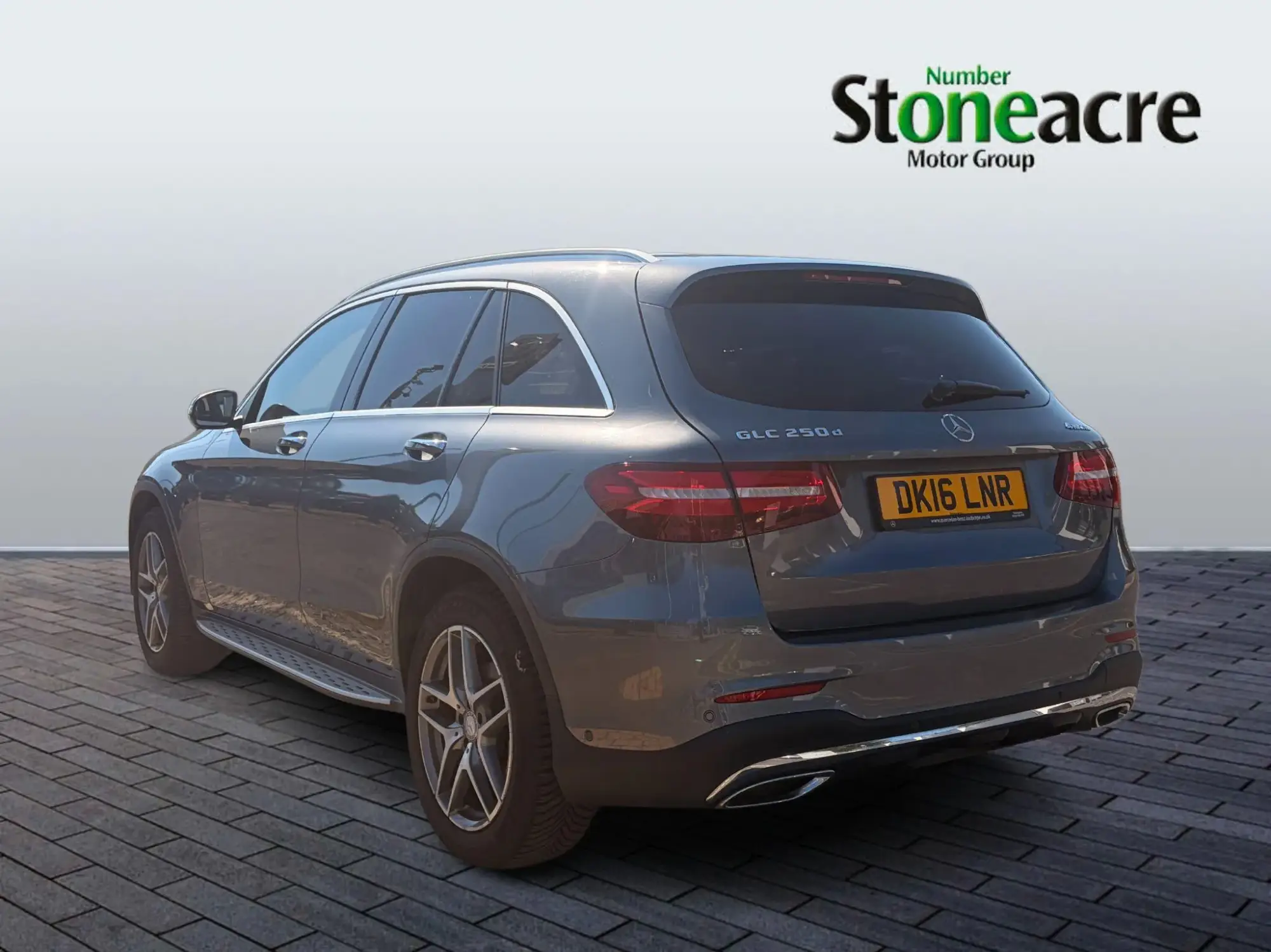 Mercedes-Benz GLC Image 4 Mercedes-Benz GLC Image 4