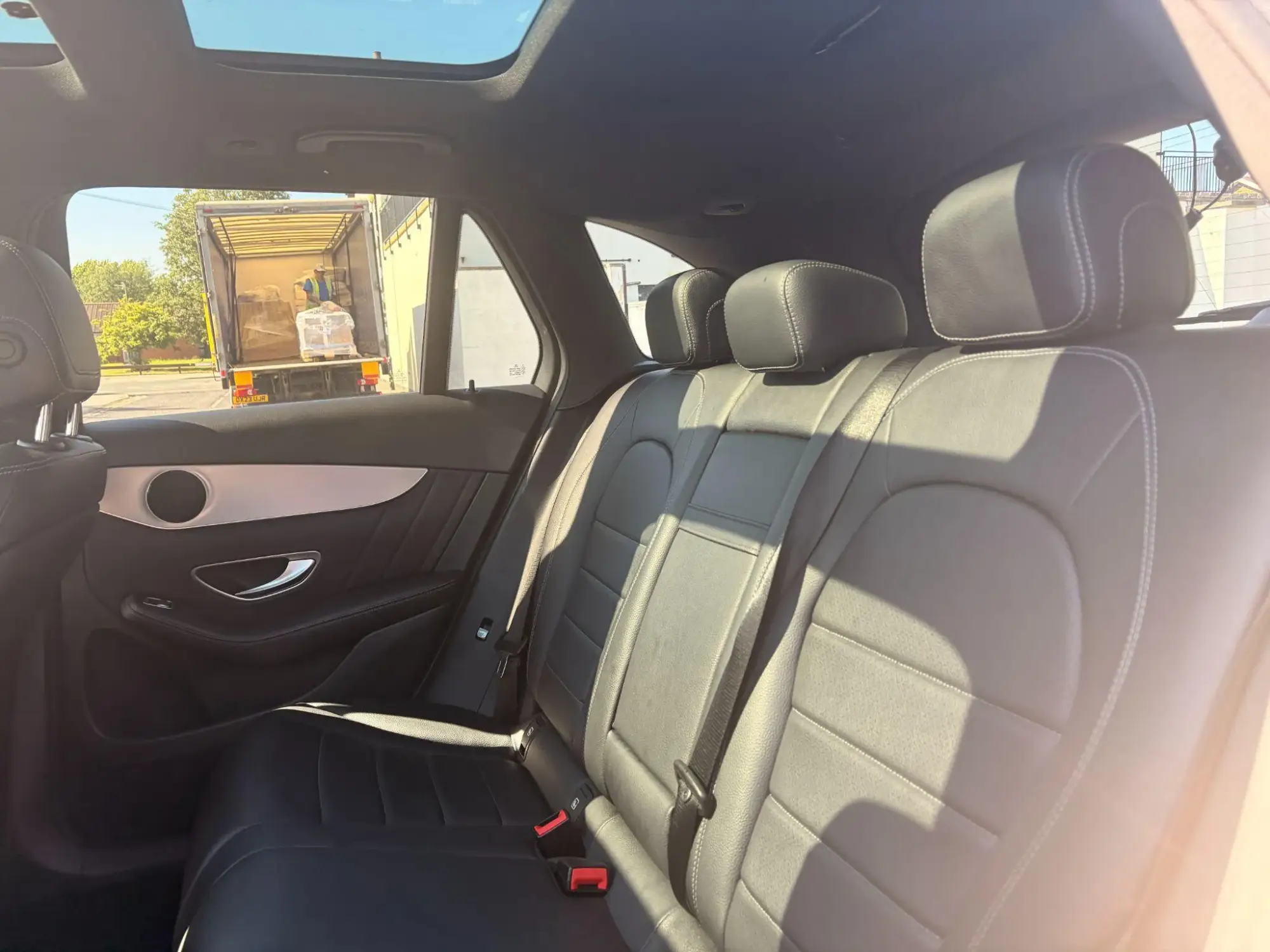 Mercedes-Benz GLC Image 16 Mercedes-Benz GLC Image 16