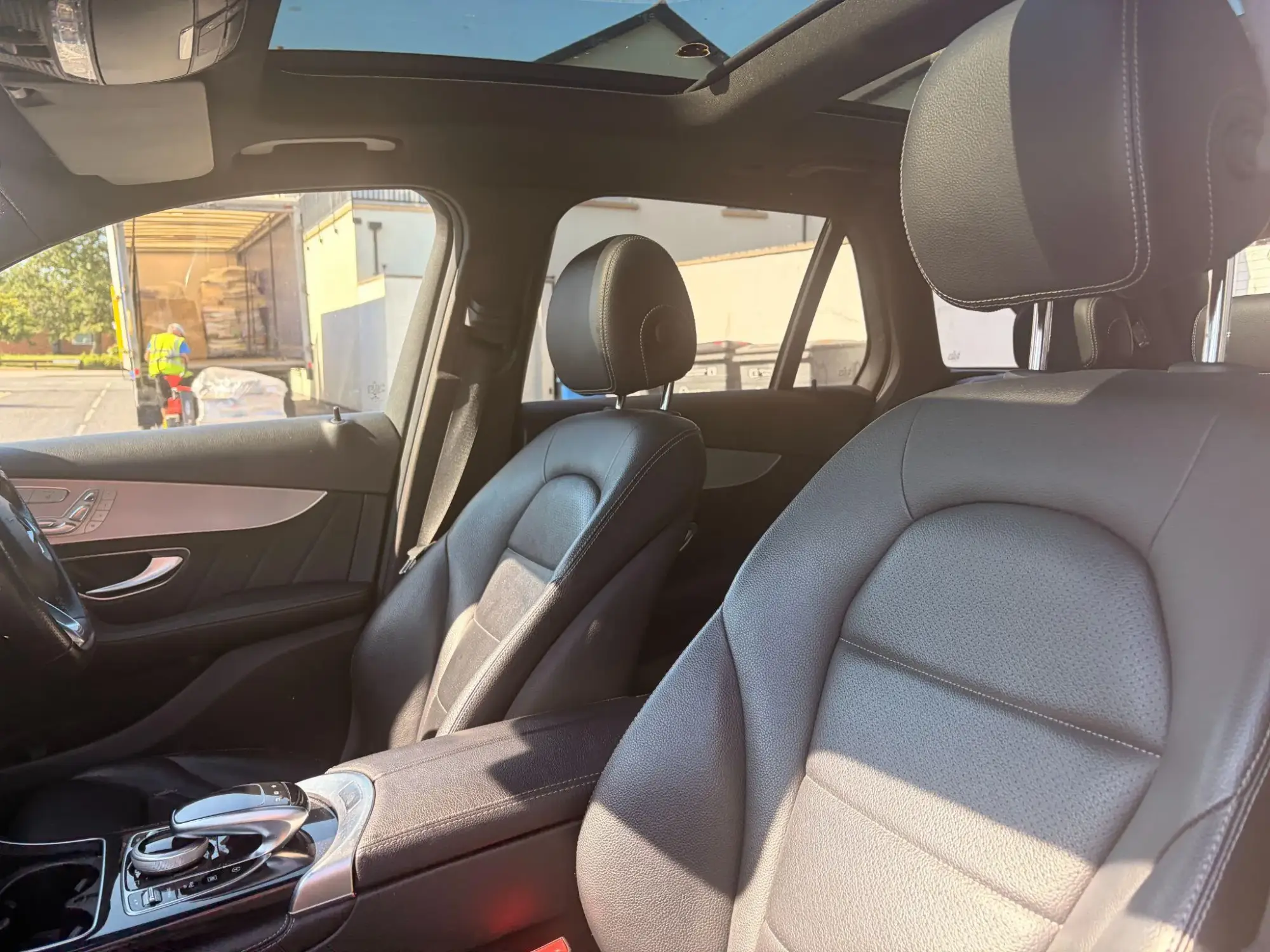 Mercedes-Benz GLC Image 20 Mercedes-Benz GLC Image 20