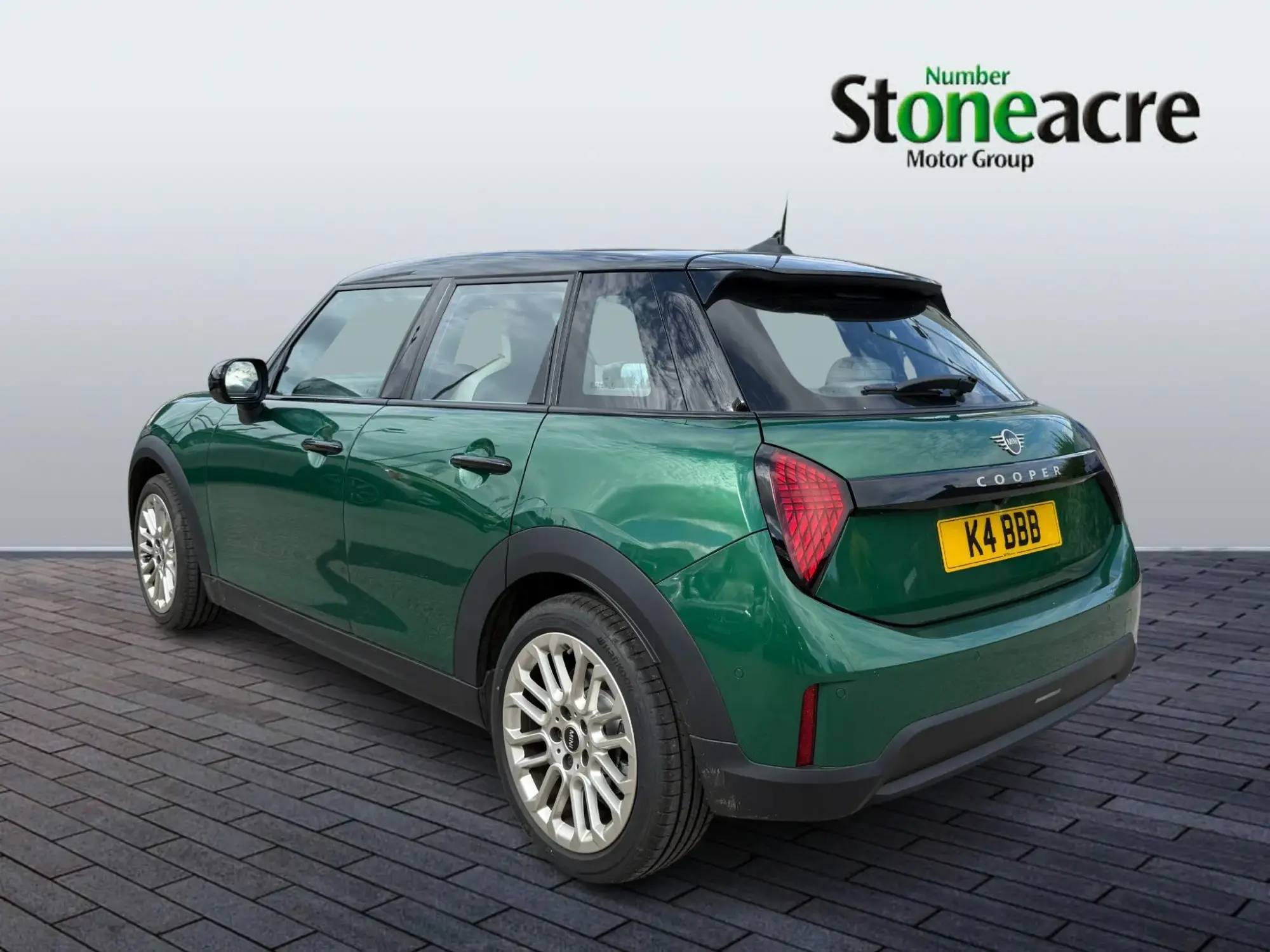 MINI Cooper Image 4