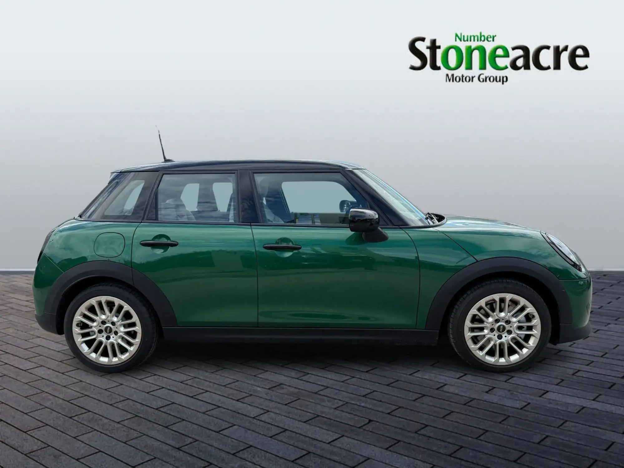 MINI Cooper Image 7