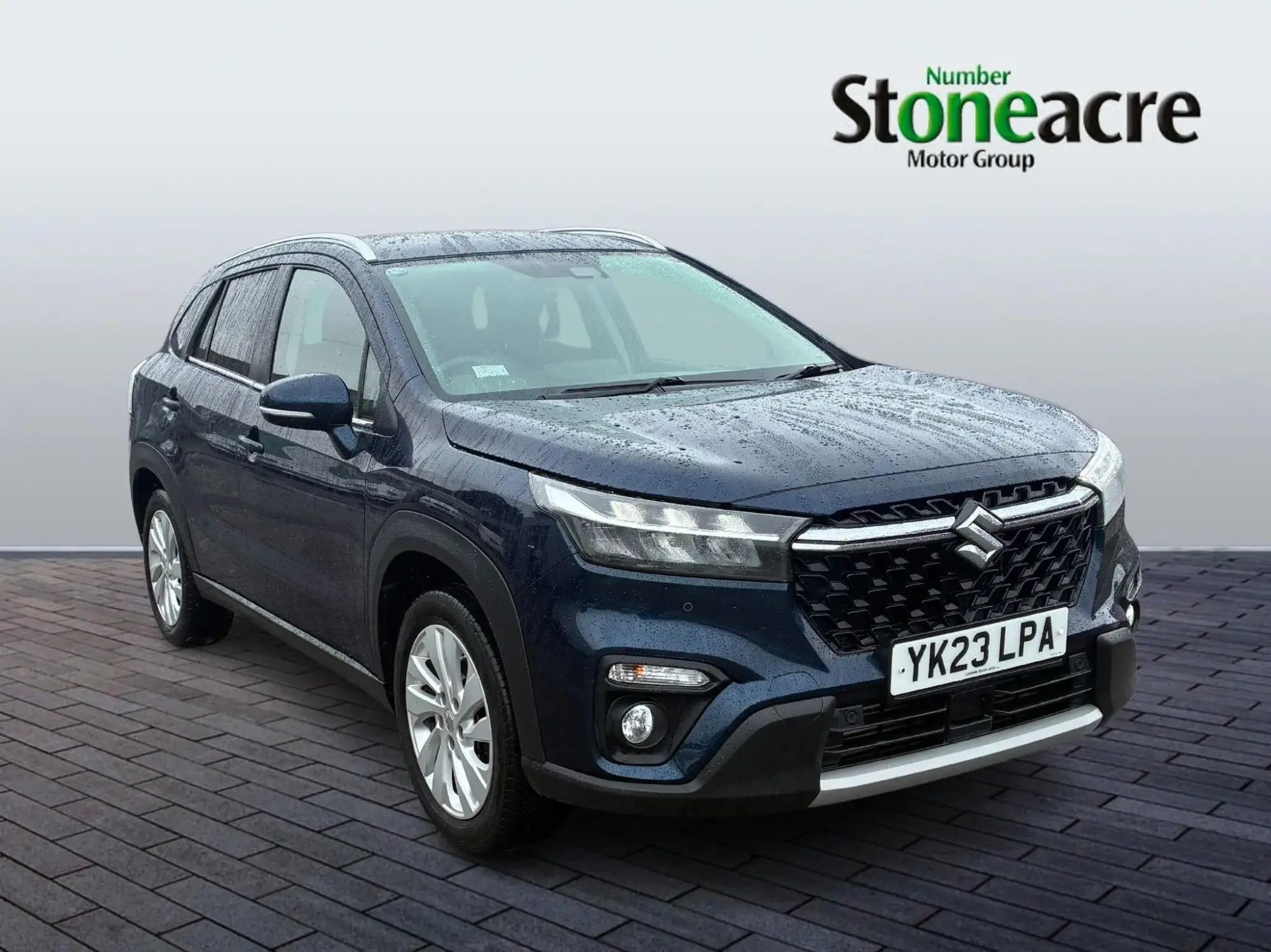 Suzuki S-Cross Image 1