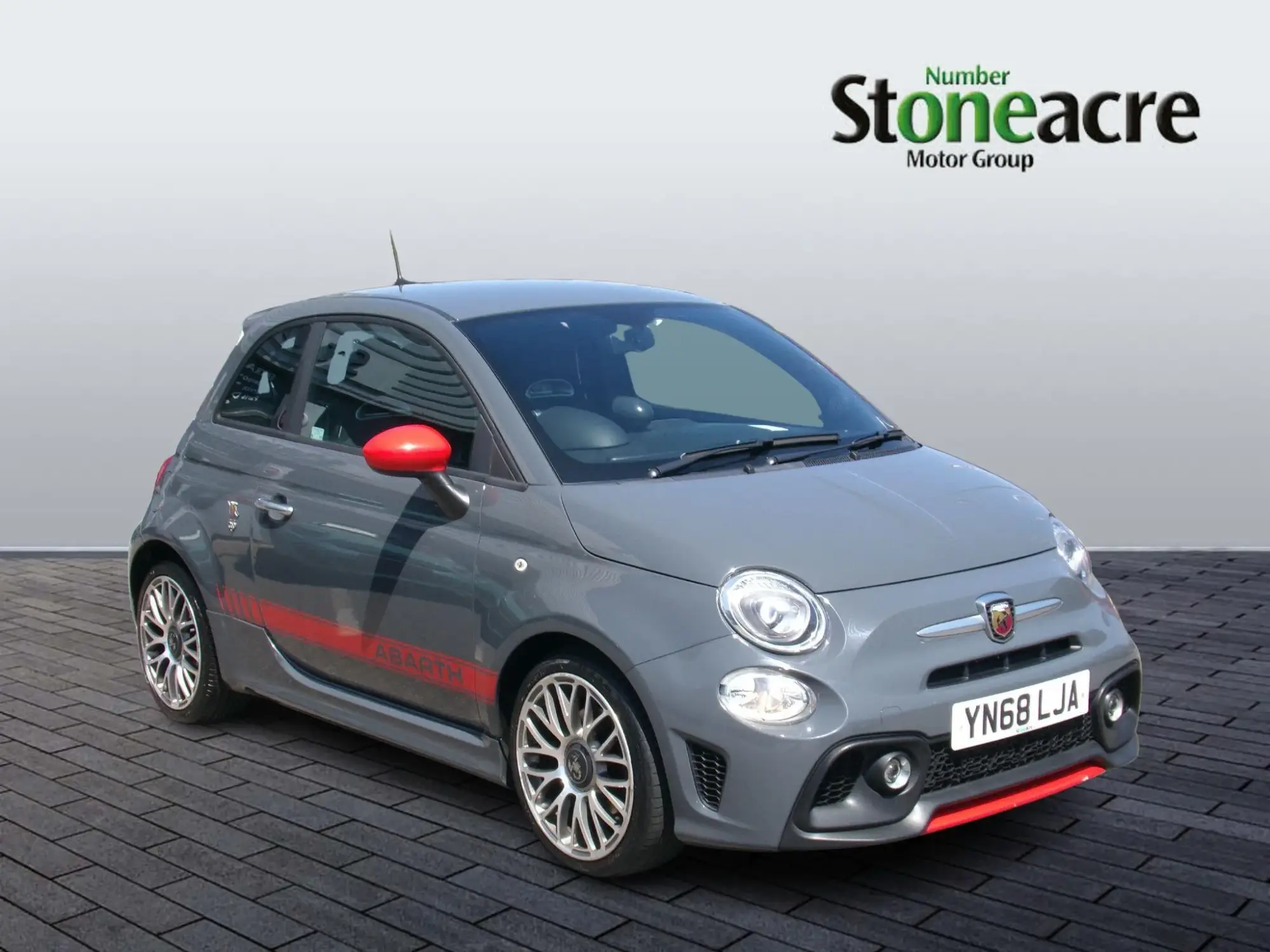 Abarth 595 1.4 T-Jet 145 3dr YN68LJA Image 1