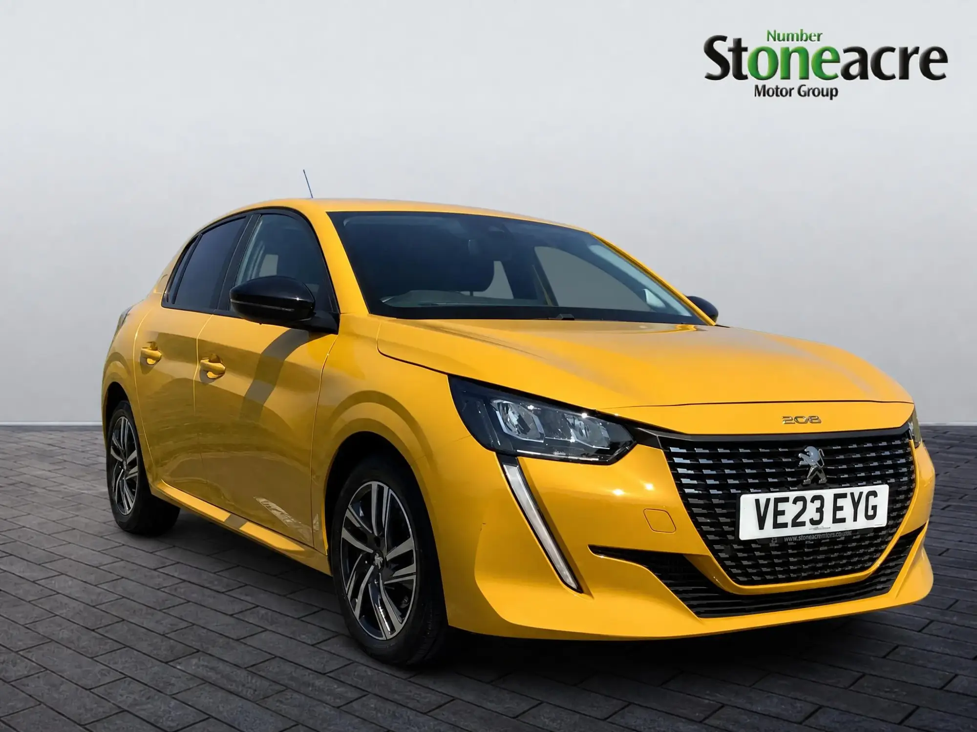 Peugeot 208 Image 1