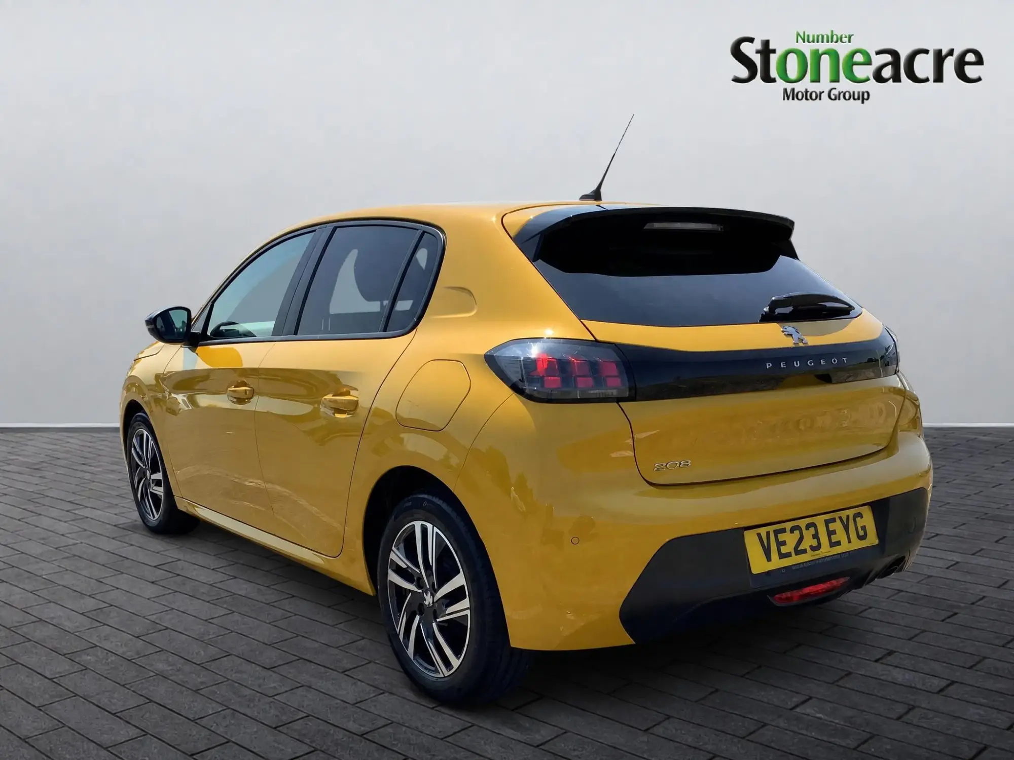 Peugeot 208 Image 4