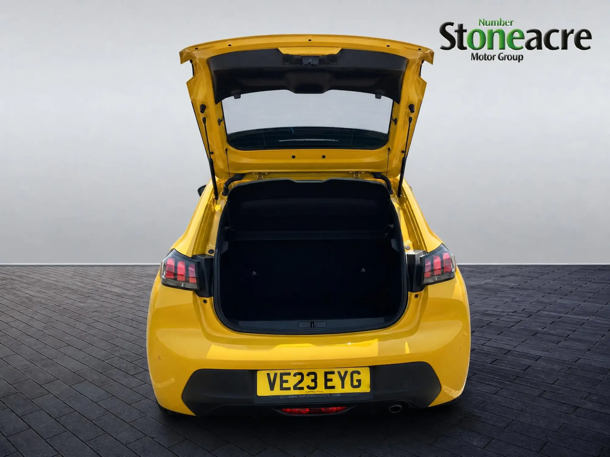 Peugeot 208 Image 20