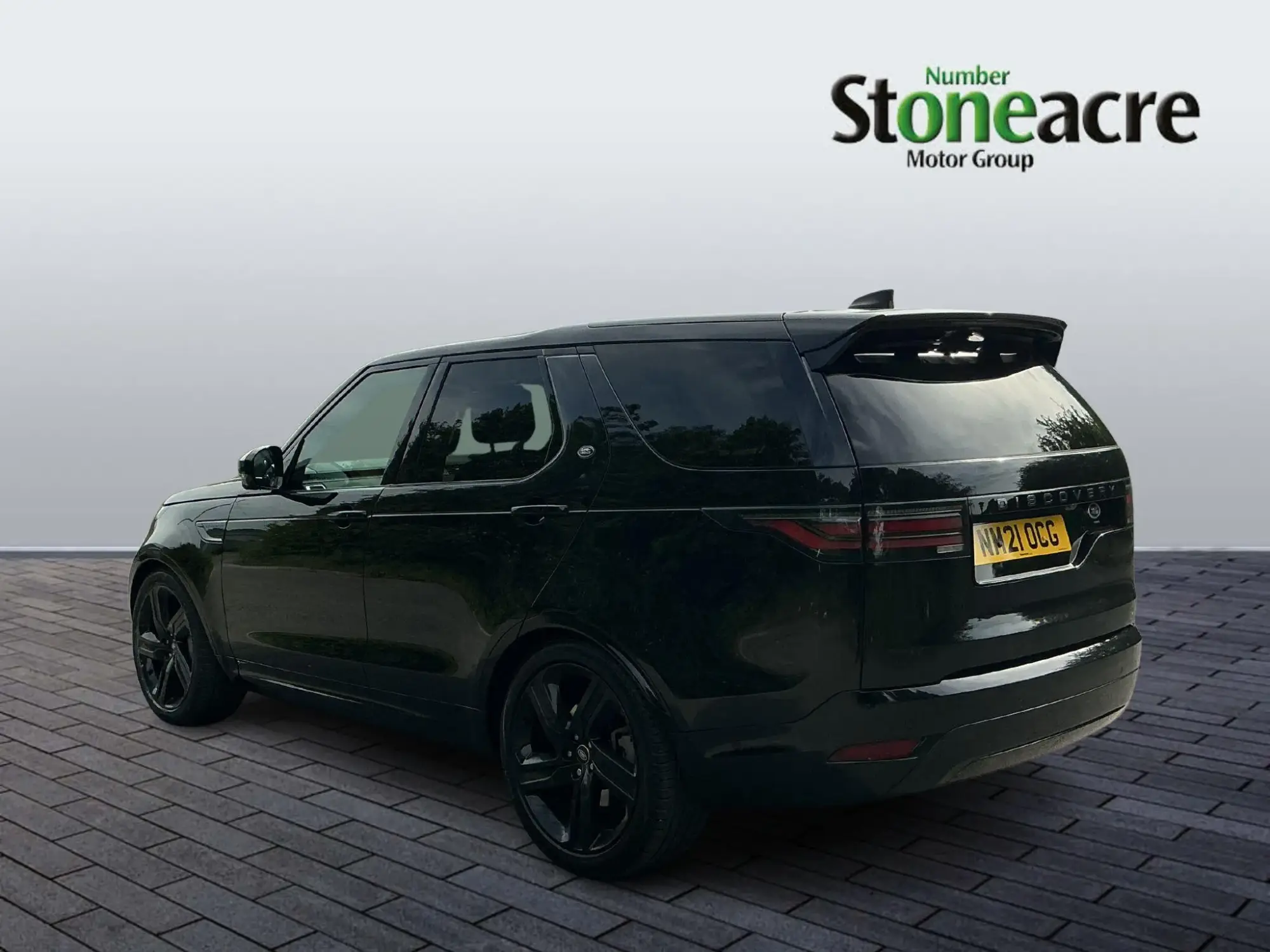 Land Rover Discovery Image 4 Land Rover Discovery Image 4