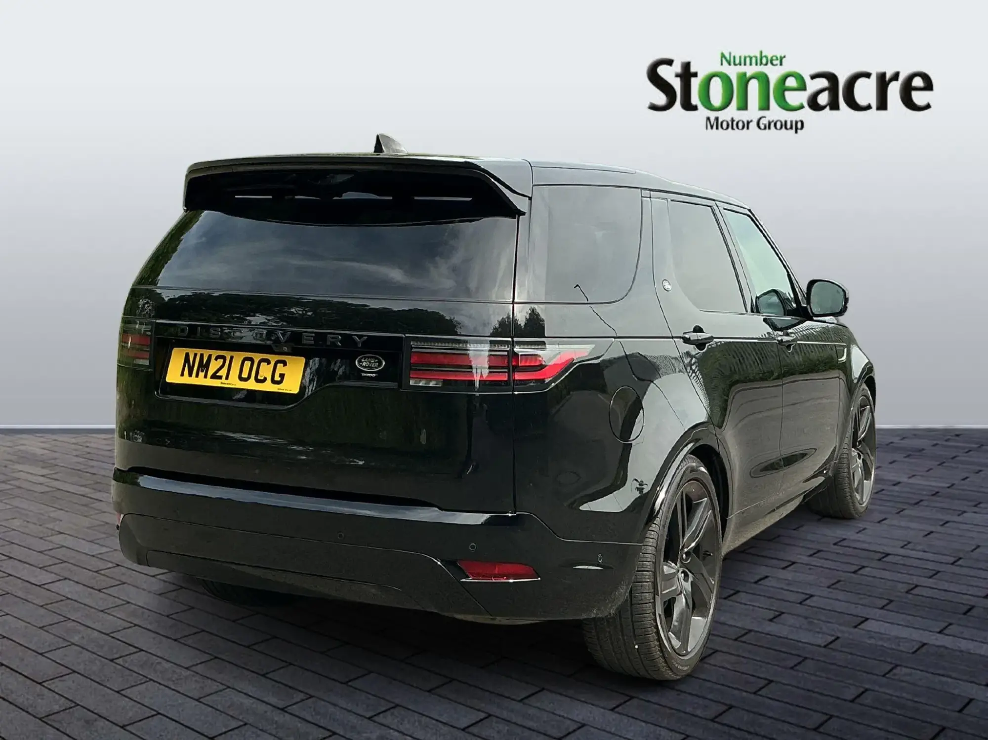 Land Rover Discovery Image 8 Land Rover Discovery Image 8