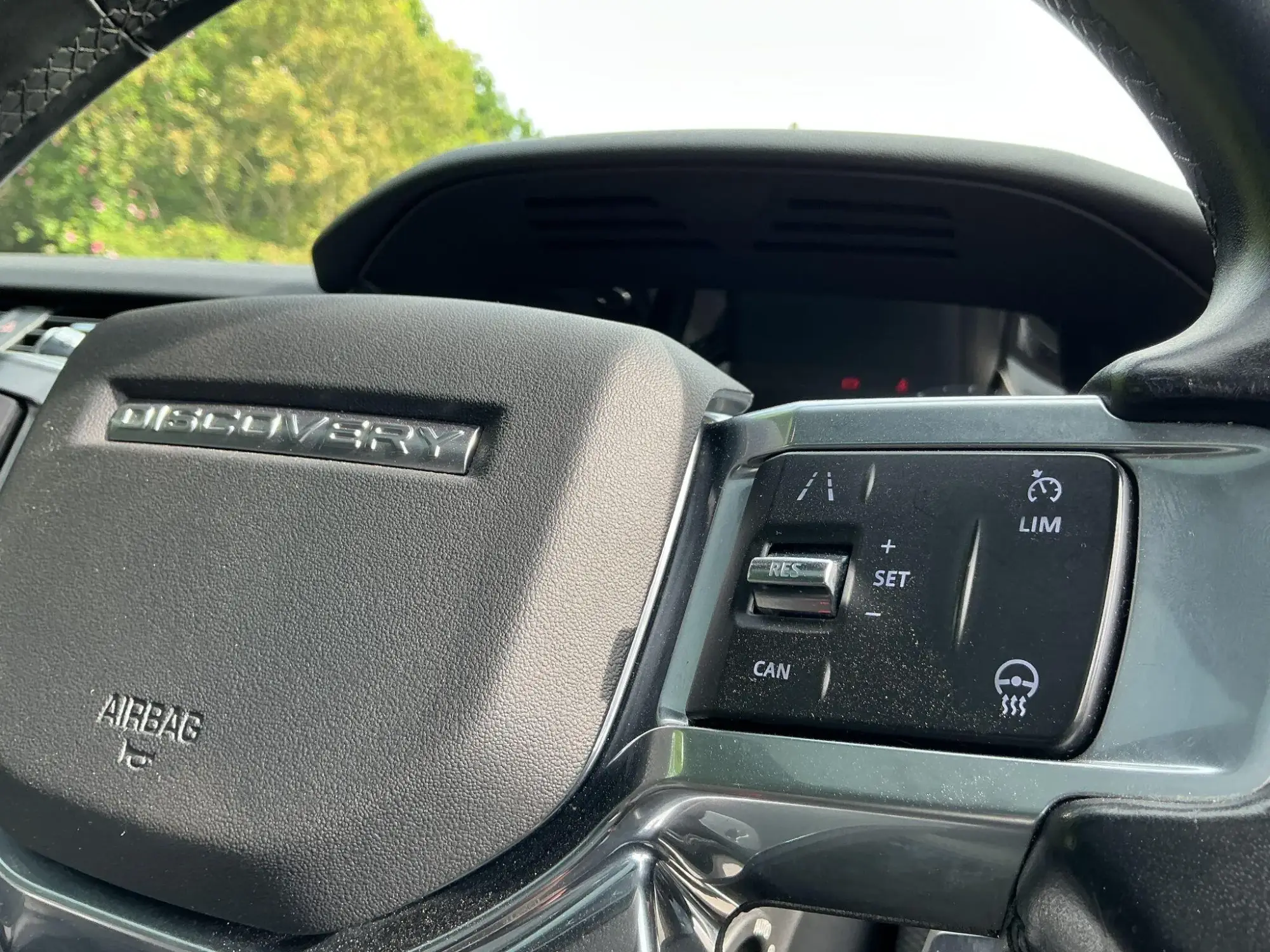 Land Rover Discovery Image 14 Land Rover Discovery Image 14