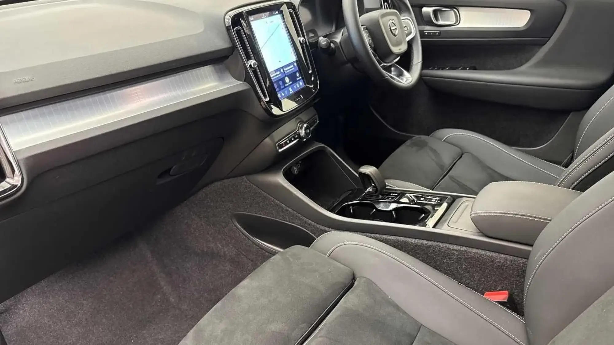 Volvo XC40 Image 6