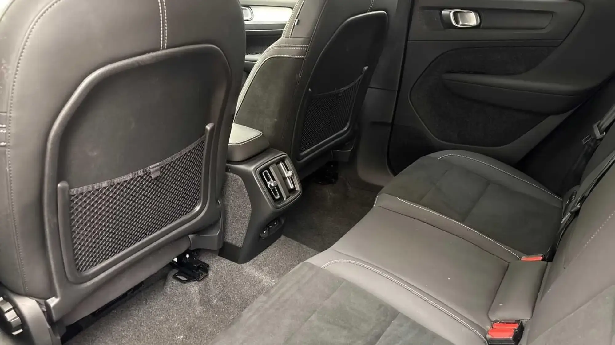 Volvo XC40 Image 7